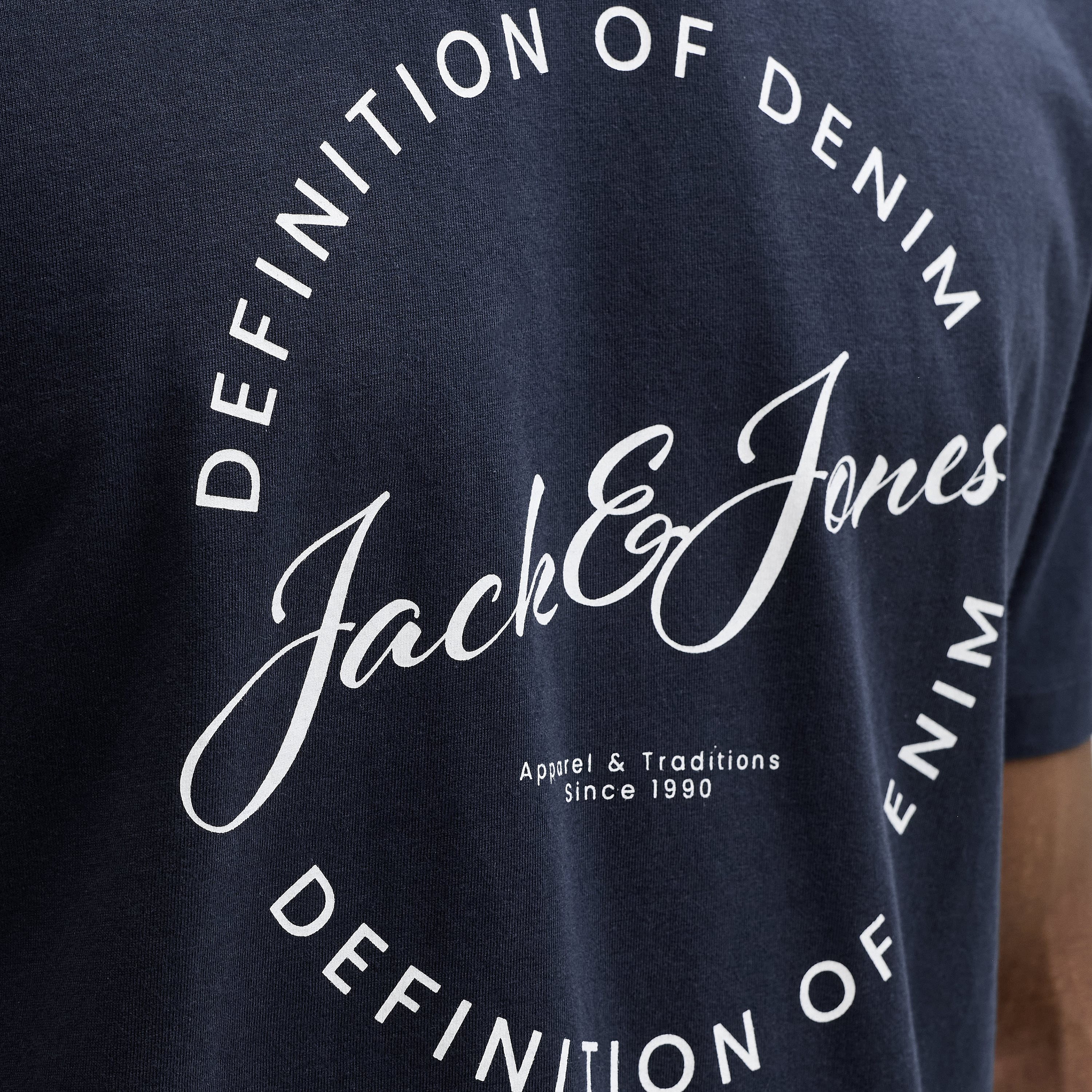 تي شيرت رجالي مطبوع بياقة دائرية وأكمام قصيرة من جاك اند جونز-men-clothing-tshirtsandpolos-tshirts-image-23