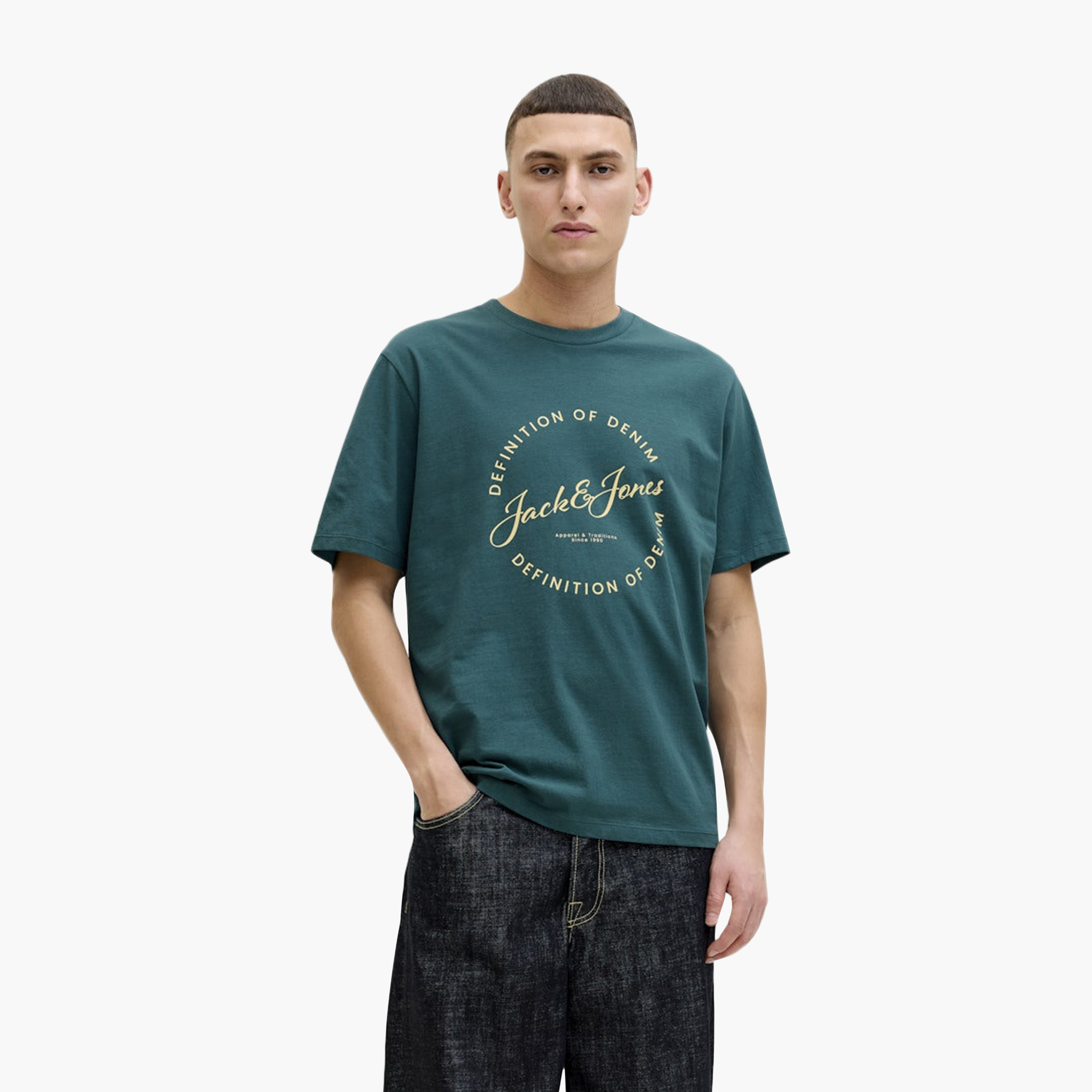 تي شيرت رجالي مطبوع بياقة دائرية وأكمام قصيرة من جاك اند جونز-men-clothing-tshirtsandpolos-tshirts-image-29