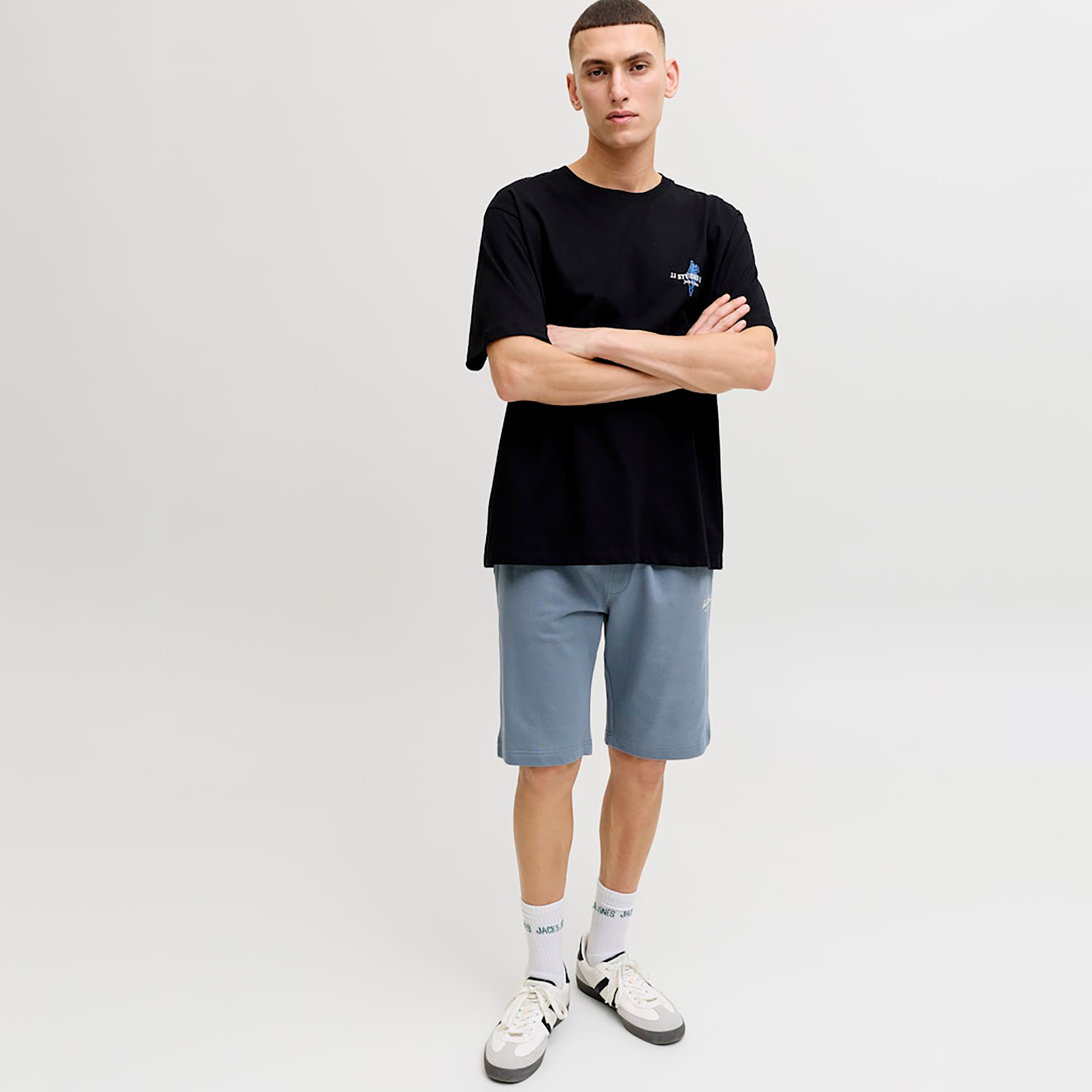 Jack & Jones Plain Mid-Rise Elasticated Drawstring Waist Men's Shorts-men-clothing-bottoms-shorts-image-2