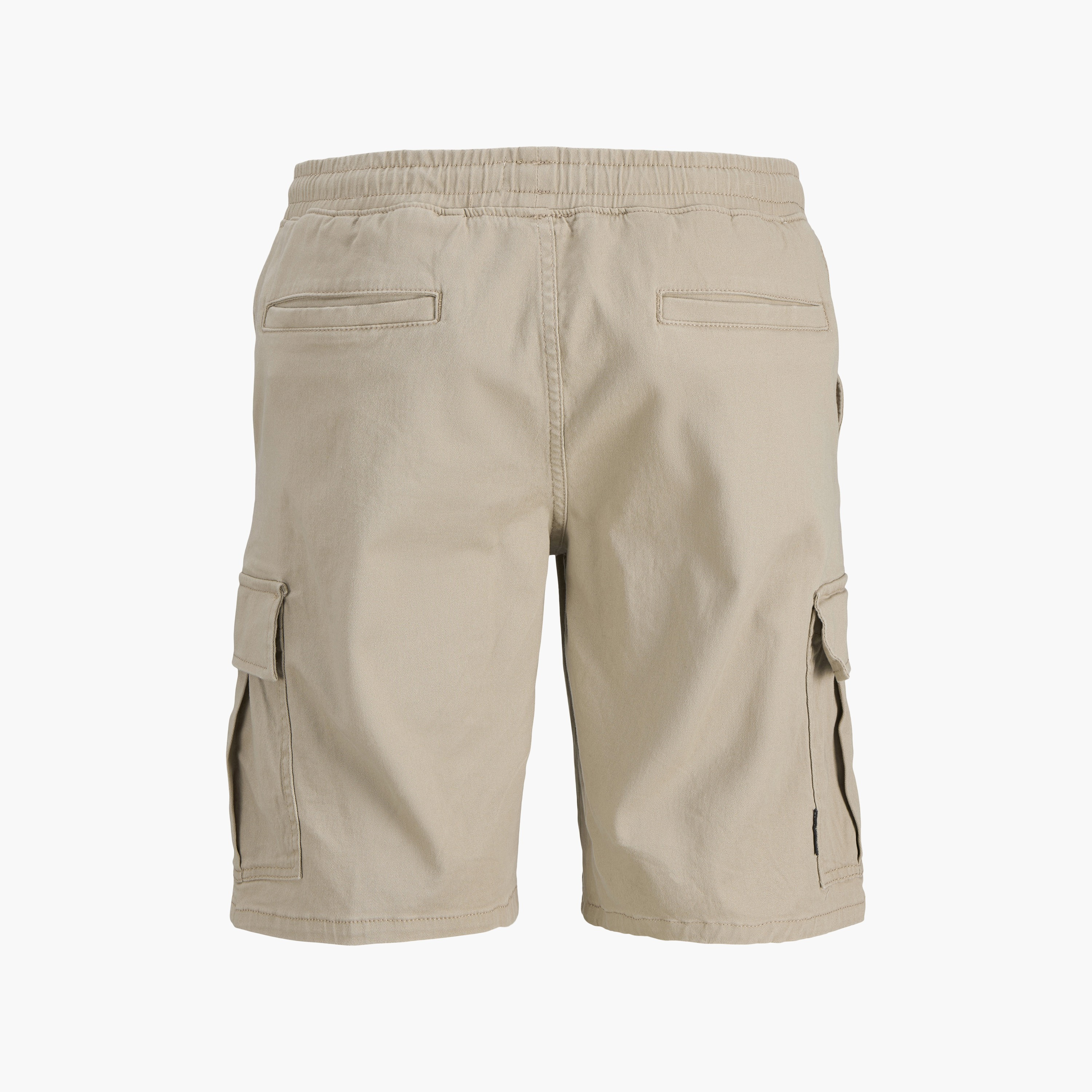 شورت "كارغو" سادة بخصر متوسط الارتفاع ورباط سحب رجالي من جاك أند جونز-men-clothing-bottoms-shorts-image-6