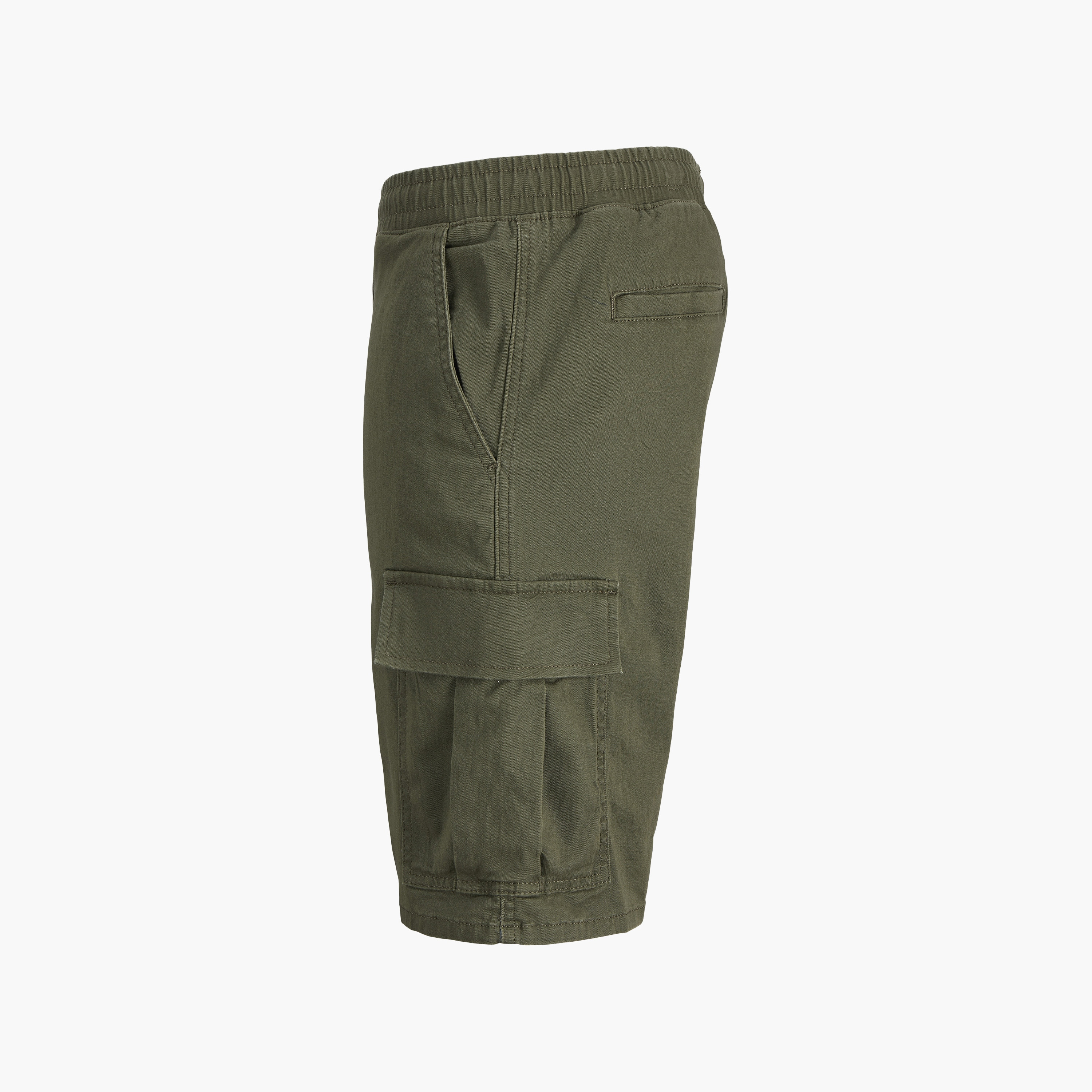 شورت "كارغو" سادة بخصر متوسط الارتفاع ورباط سحب رجالي من جاك أند جونز-men-clothing-bottoms-shorts-image-14