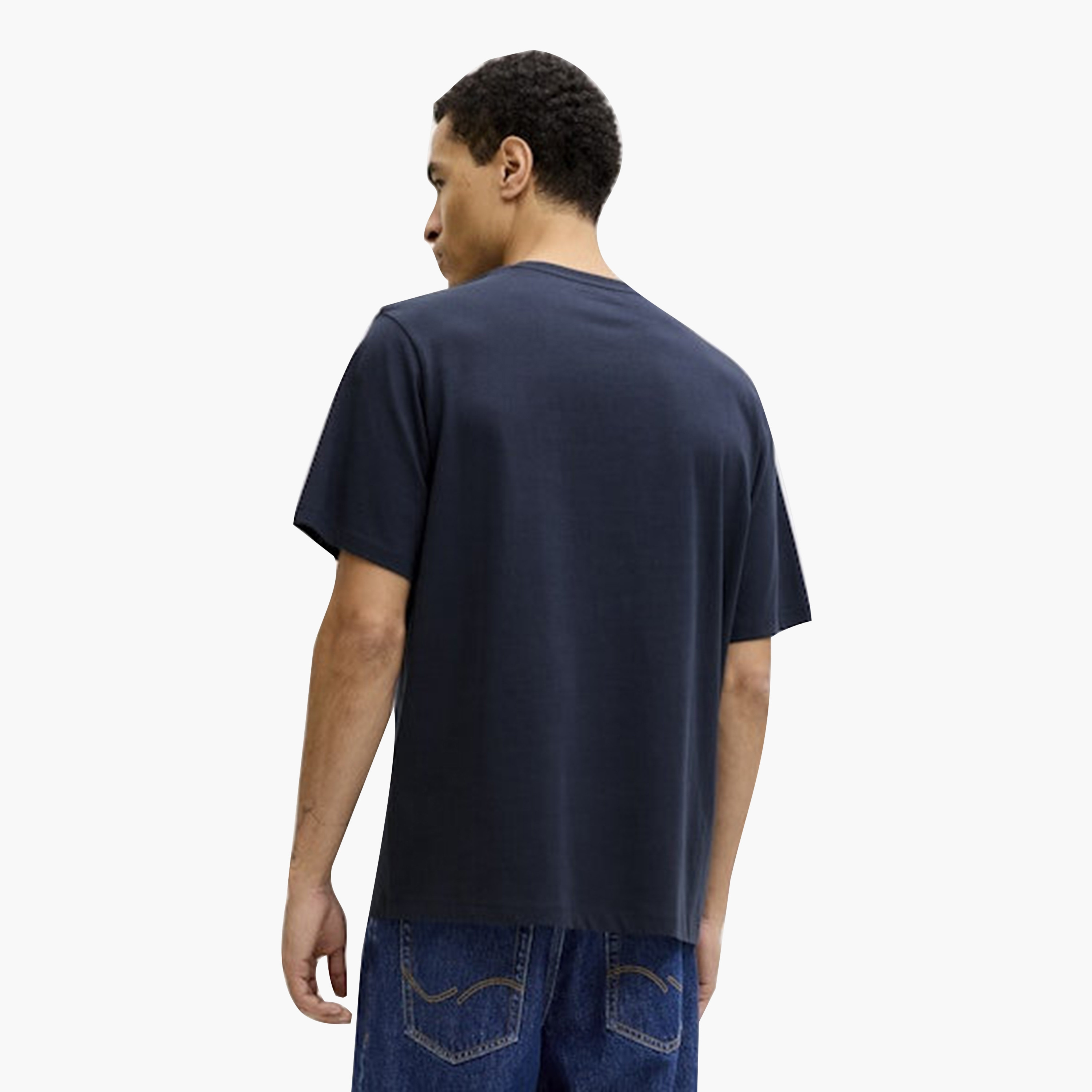 تيشيرت رجالي مطبوع برسومات بياقة دائرية وأكمام قصيرة من جاك ان جونز-men-clothing-tshirtsandpolos-tshirts-image-9