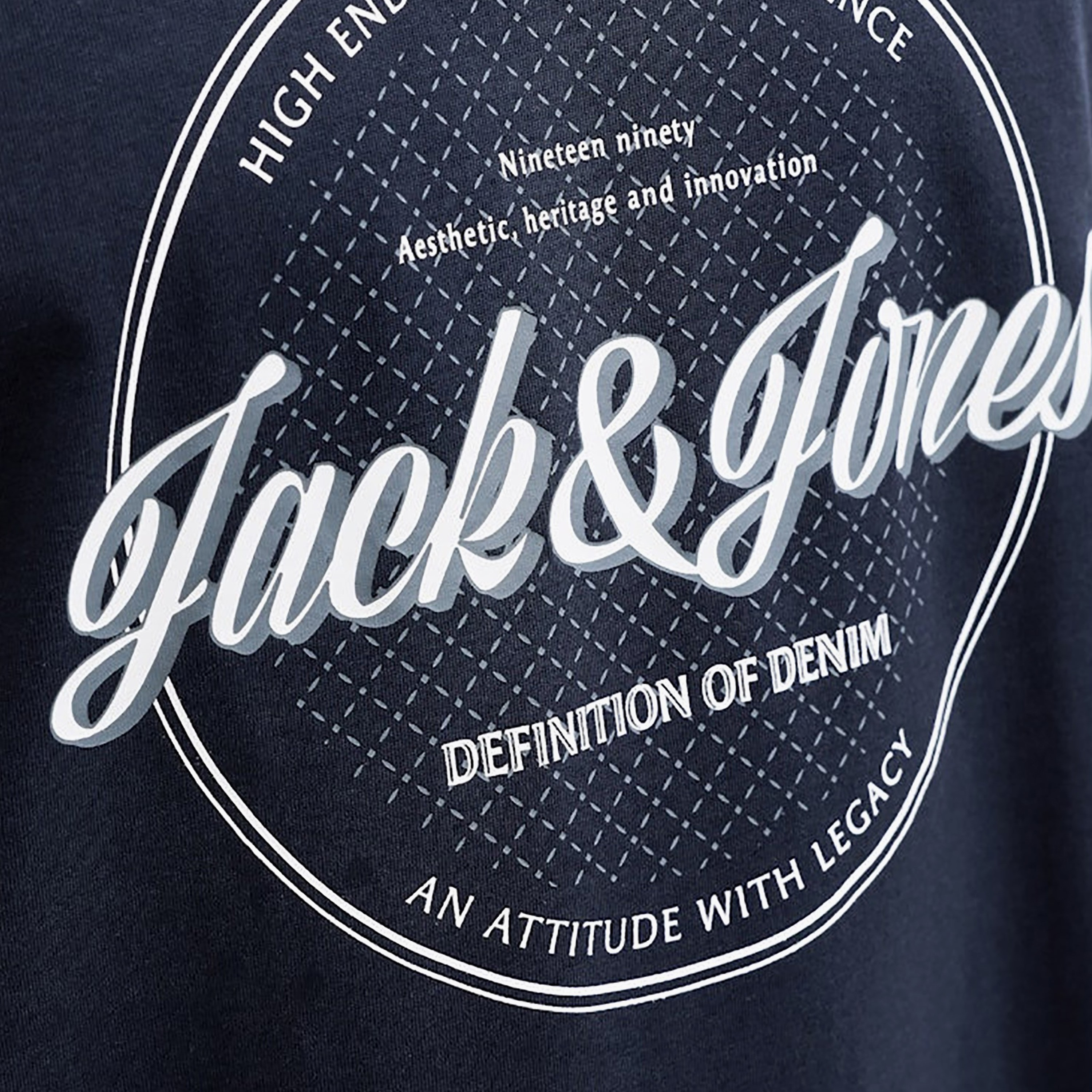 تيشيرت رجالي مطبوع برسومات بياقة دائرية وأكمام قصيرة من جاك ان جونز-men-clothing-tshirtsandpolos-tshirts-image-11