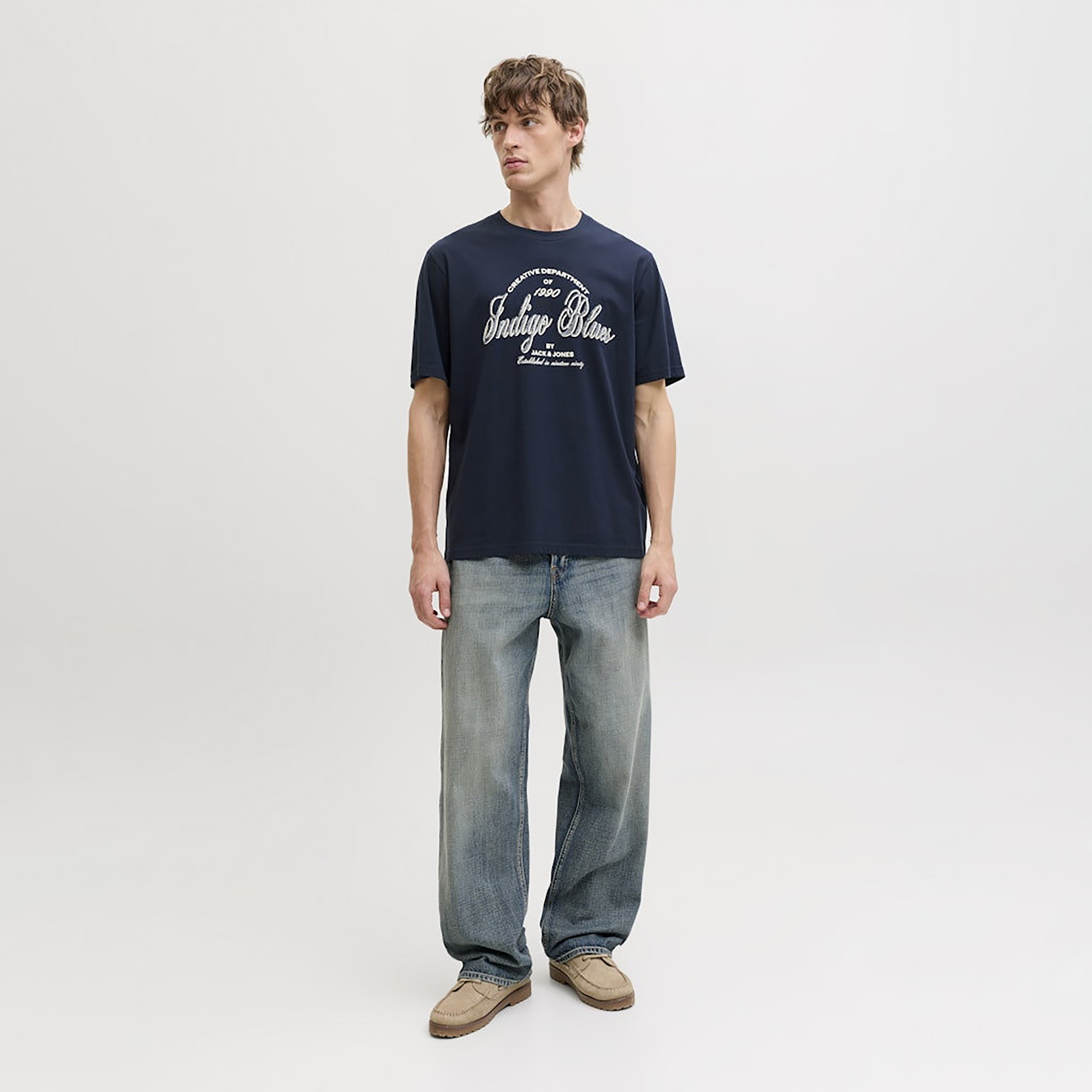 تي شيرت رجالي مطبوع بياقة دائرية وأكمام قصيرة من جاك اند جونز-men-clothing-tshirtsandpolos-tshirts-image-2