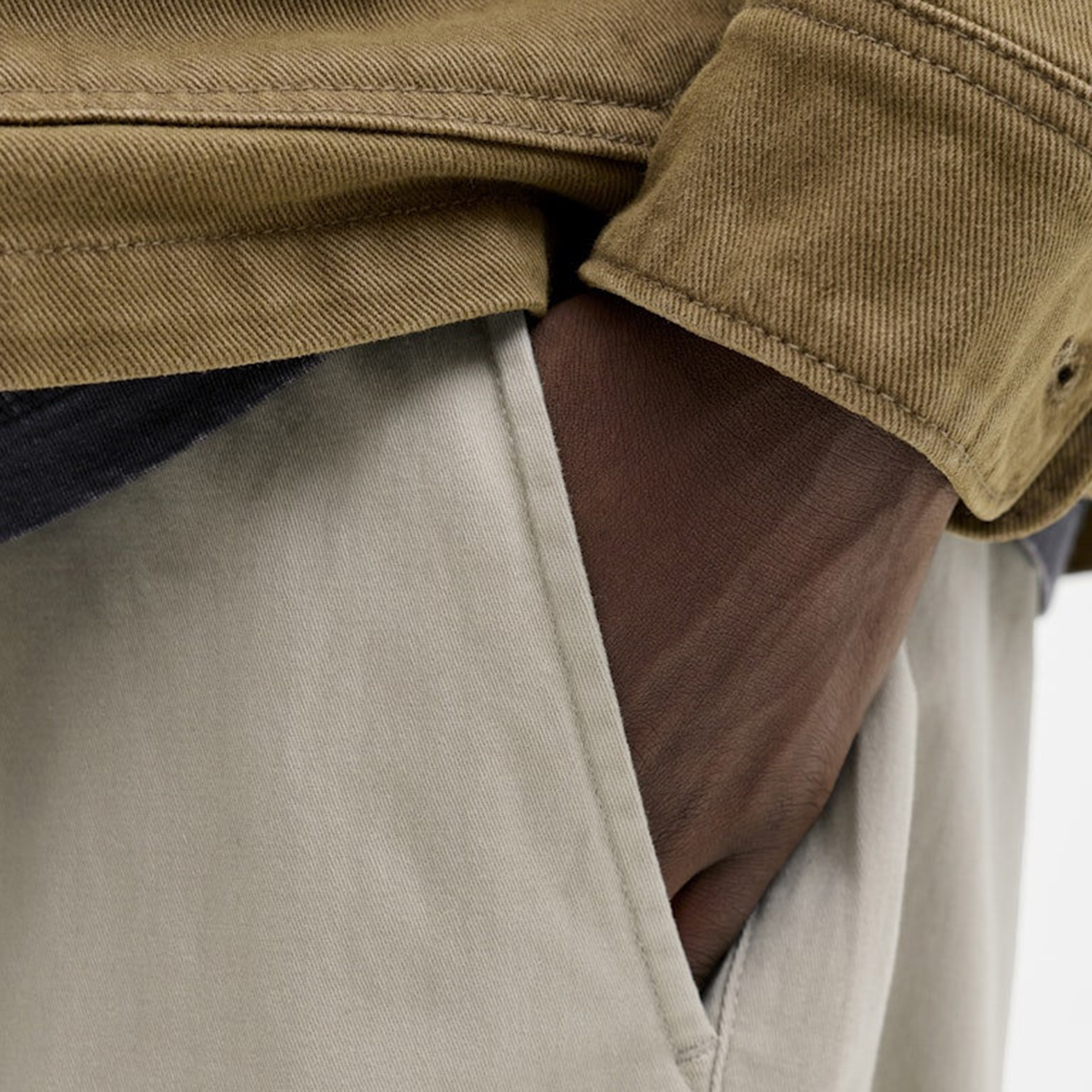 بنطلون رياضي (جوغر) رجالي جاك آند جونز سادة برباط شد وخصر متوسط الارتفاع-men-clothing-bottoms-joggers-image-9