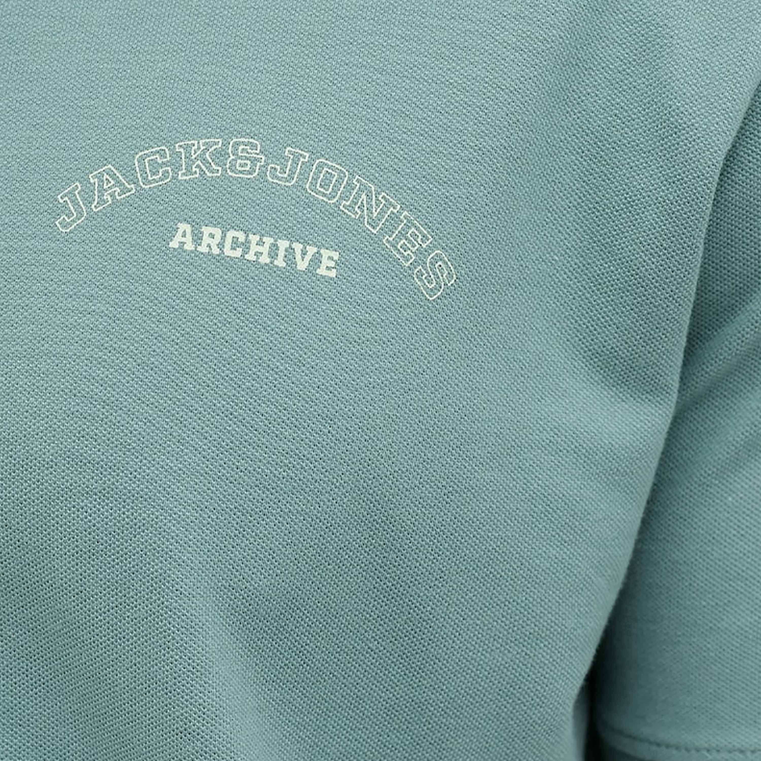 تي شيرت بولو رجالي بلس بأكمام قصيرة وياقة من جاك آند جونز-men-clothing-tshirtsandpolos-polos-image-13