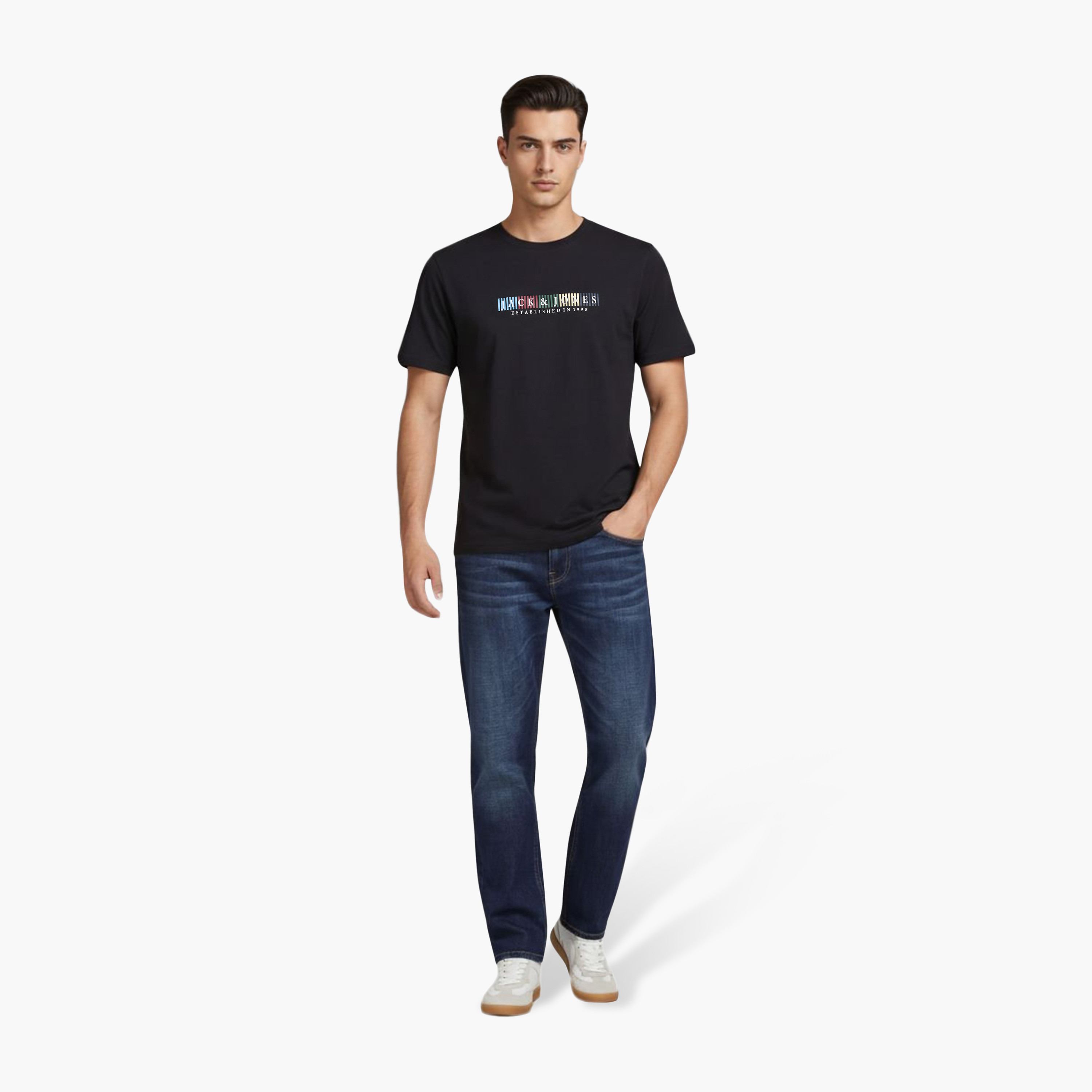 تيشيرت رجالي مطبوع بشعار الماركة بفتحة رقبة مستديرة وأكمام قصيرة من جاك آند جونز-men-clothing-tshirtsandpolos-tshirts-image-2