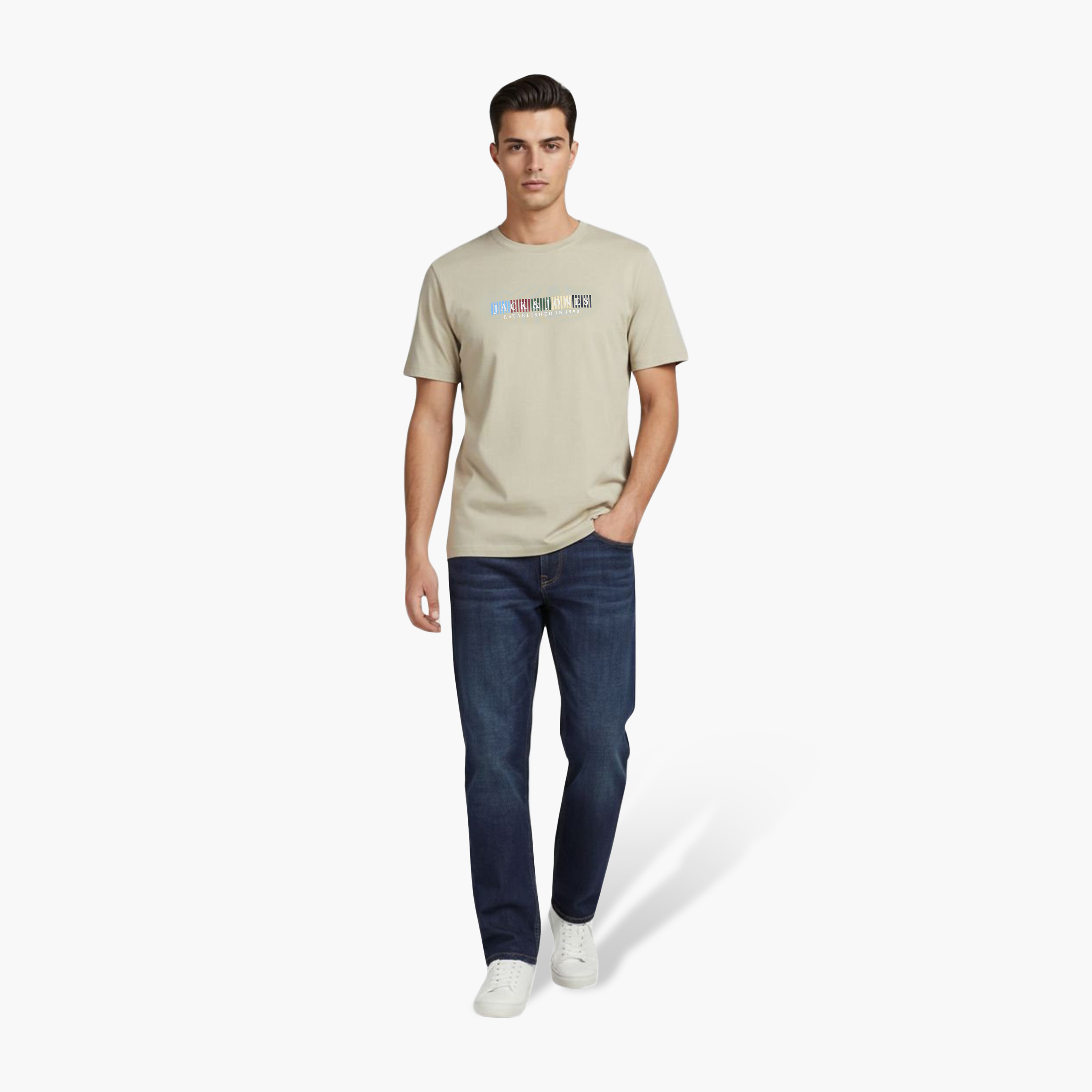 تيشيرت رجالي مطبوع بشعار الماركة بفتحة رقبة مستديرة وأكمام قصيرة من جاك آند جونز-men-clothing-tshirtsandpolos-tshirts-image-8