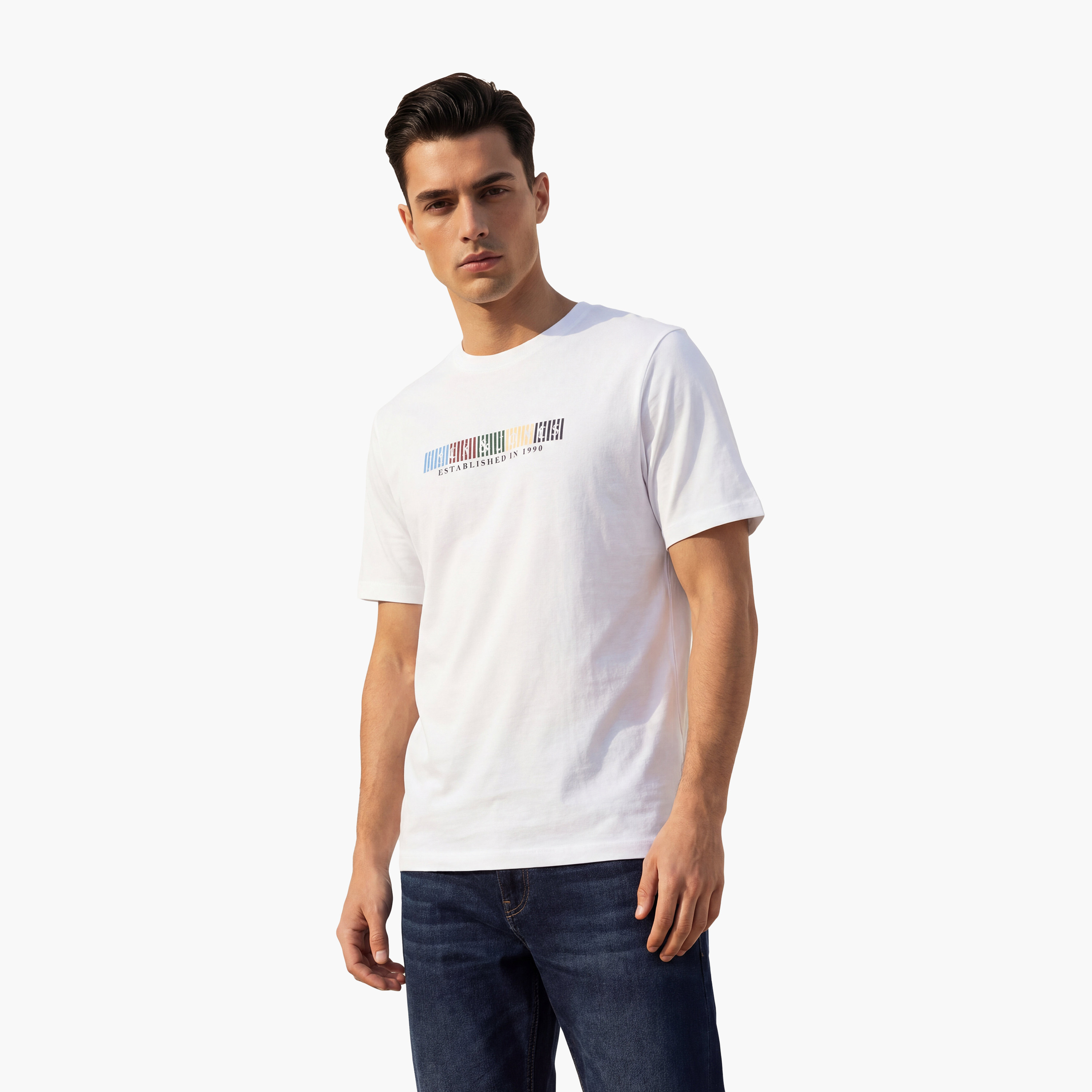 تيشيرت رجالي مطبوع بشعار الماركة بفتحة رقبة مستديرة وأكمام قصيرة من جاك آند جونز-men-clothing-tshirtsandpolos-tshirts-image-17