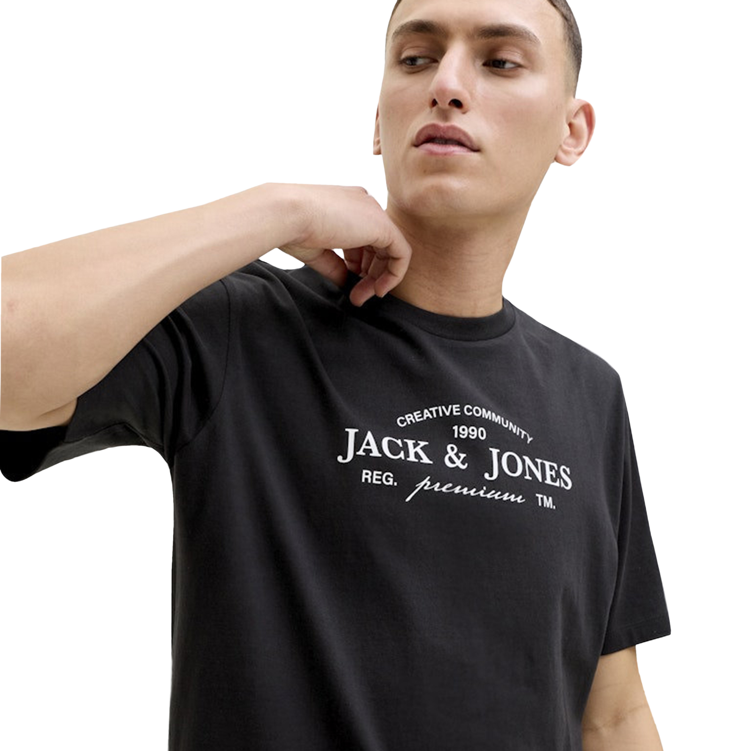 تي شيرت رجالي مطبوع بياقة دائرية وأكمام قصيرة من جاك اند جونز-men-clothing-tshirtsandpolos-tshirts-image-26