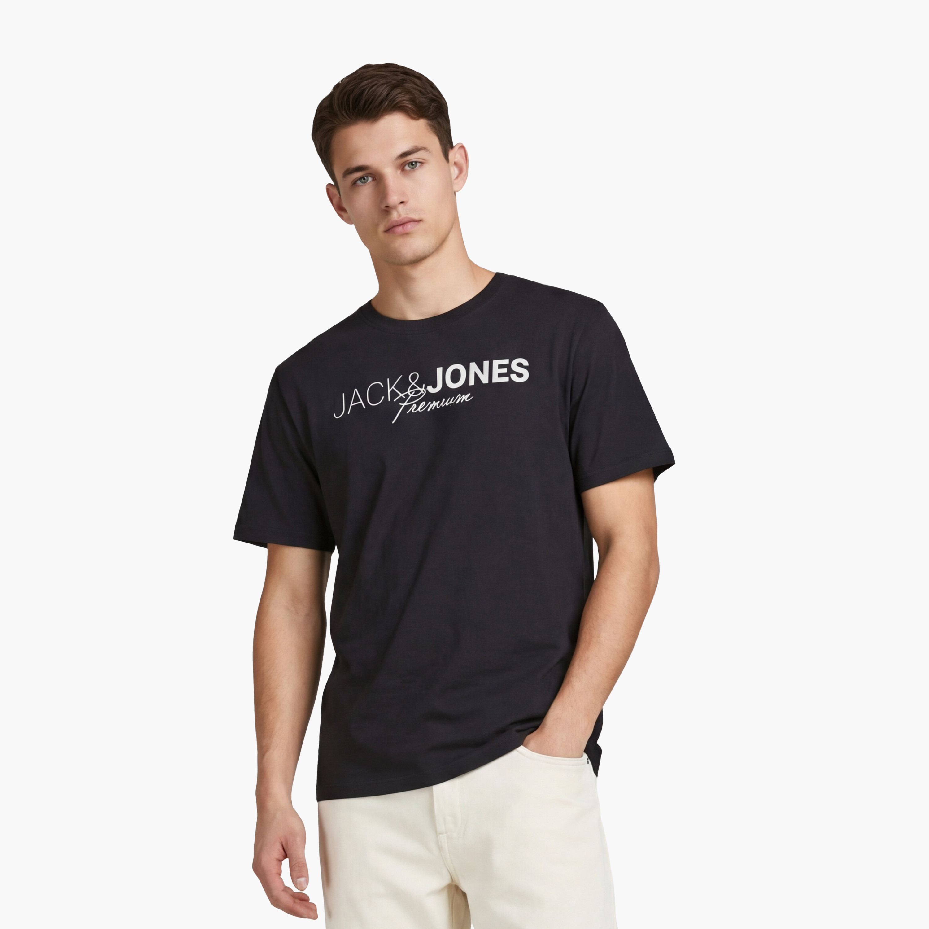 تي شيرت رجالي بأكمام قصيرة وياقة دائرية وطبعة شعار من جاك آند جونز-men-clothing-tshirtsandpolos-tshirts-image-8