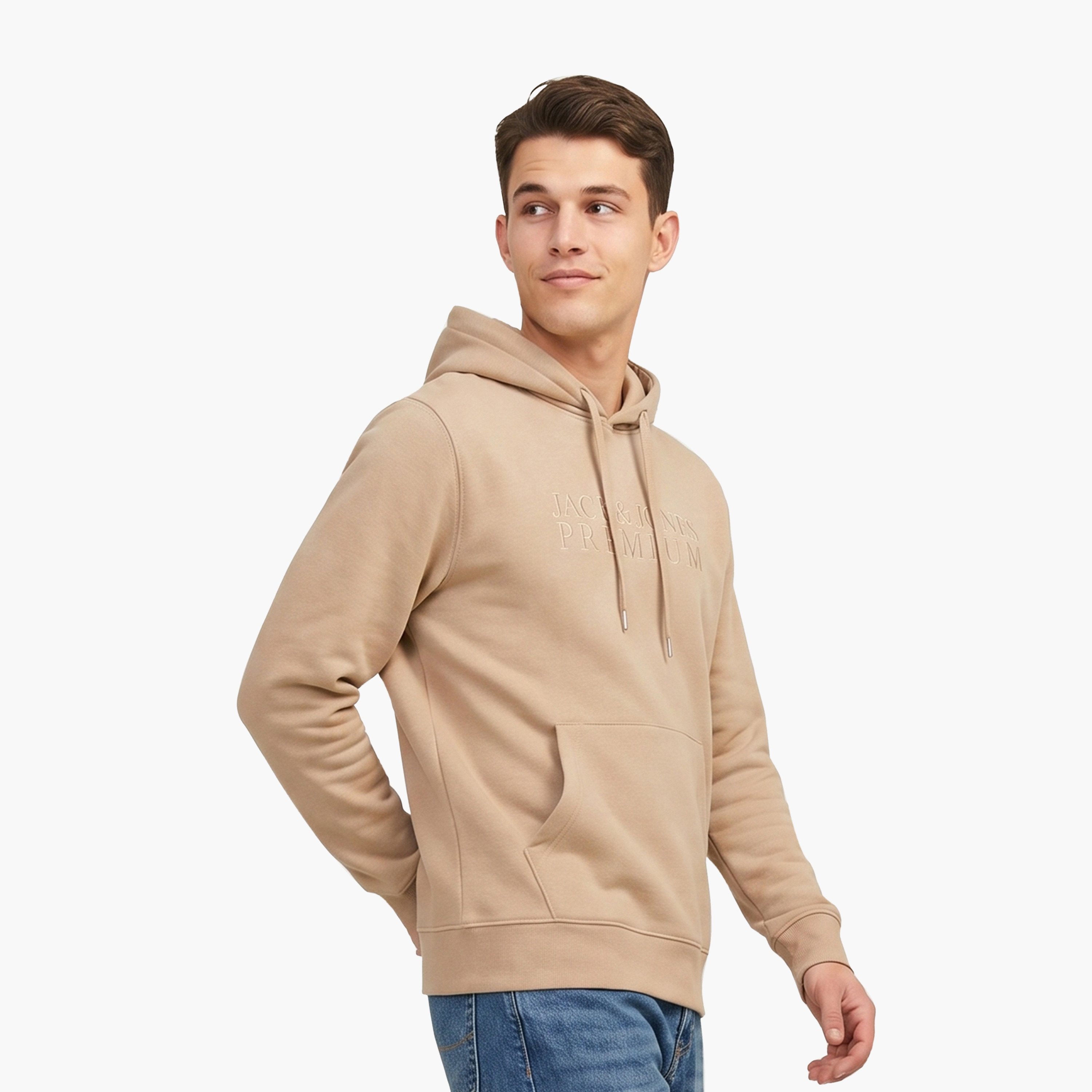 هودي رجالي بأكمام طويلة وشعار مطرز من جاك اند جونز-men-winterwear-hoodiesandsweatshirts-image-5