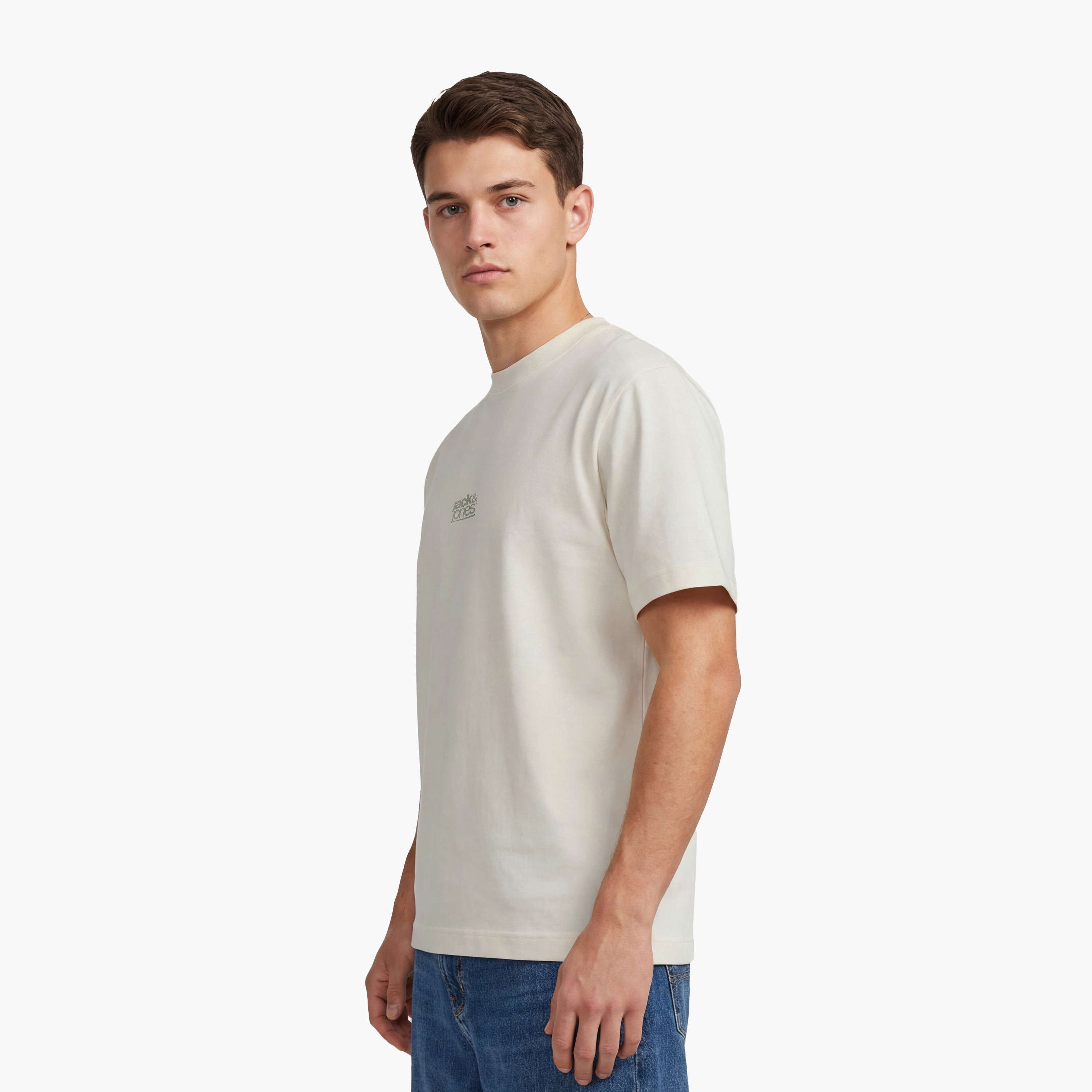 تيشيرت رجالي سادة بياقة دائرية وأكمام قصيرة من جاك ان جونز-men-clothing-tshirtsandpolos-tshirts-image-13