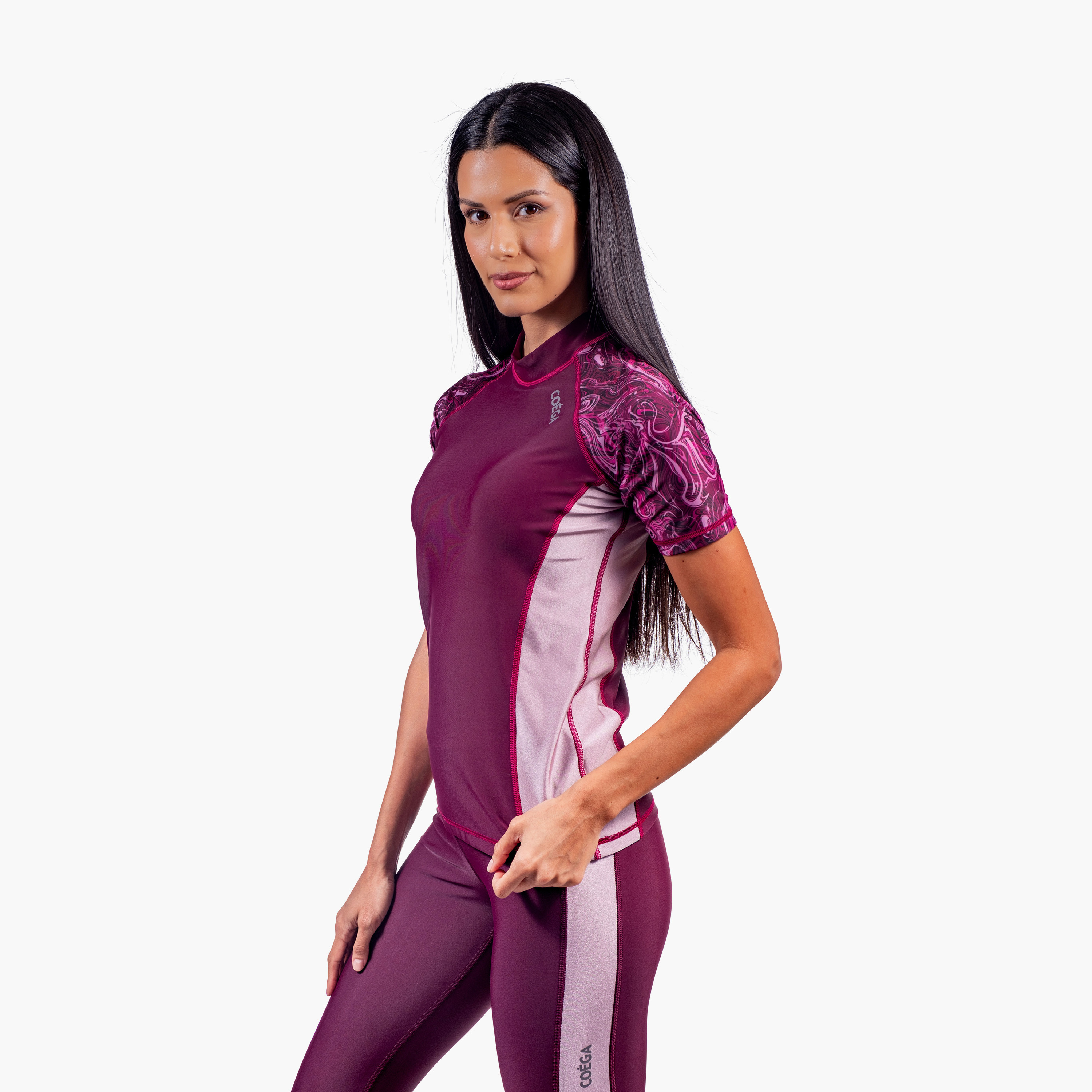 كويغا-  سترة سباحة واقية من الشمس أكمام قصيرة للنساء-women-clothing-swimandbeach-swimsuits-image-2