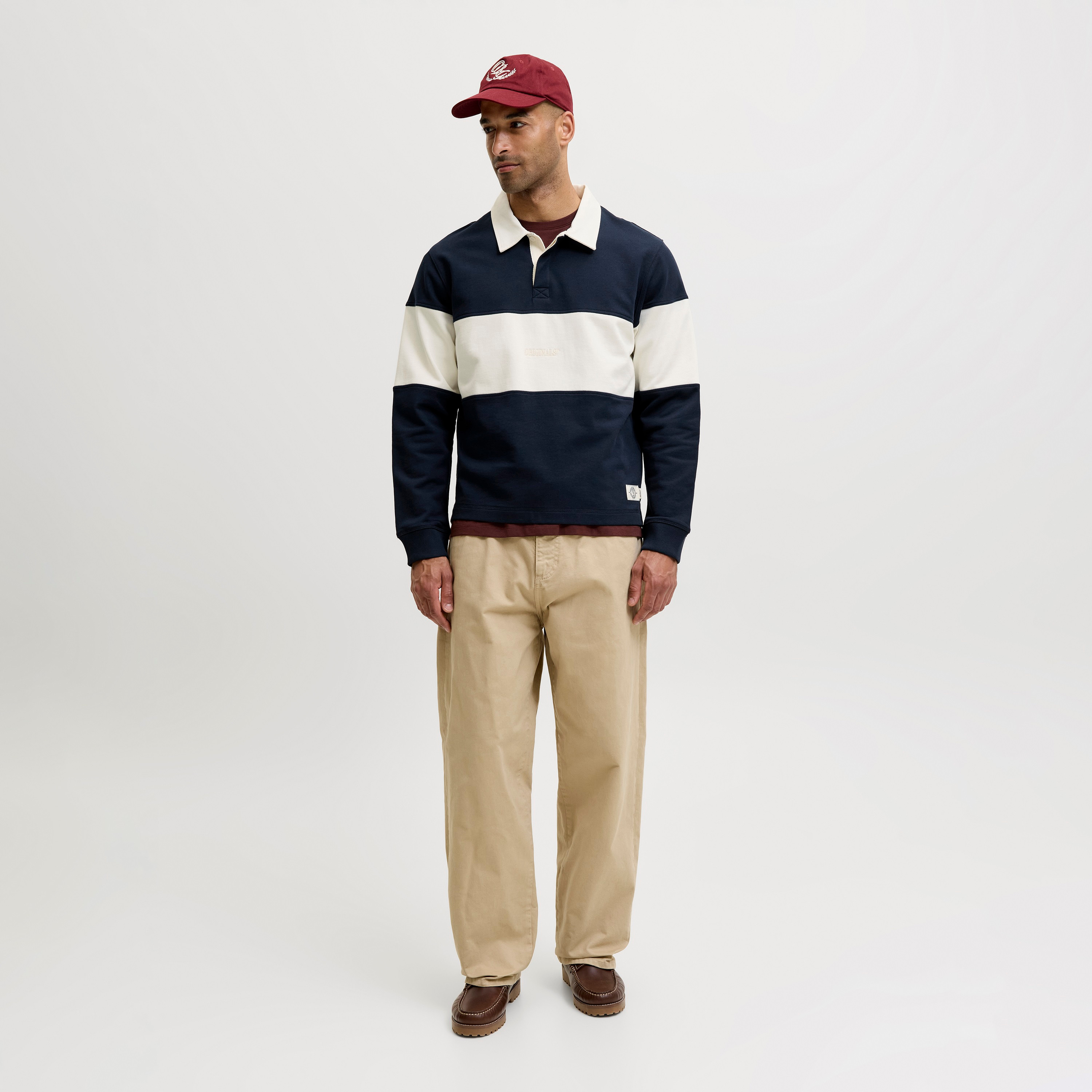 بلوفر مخطط رجالي بياقة وأكمام طويلة من جاك آند جونز-men-clothing-sweatersandpullovers-image-2