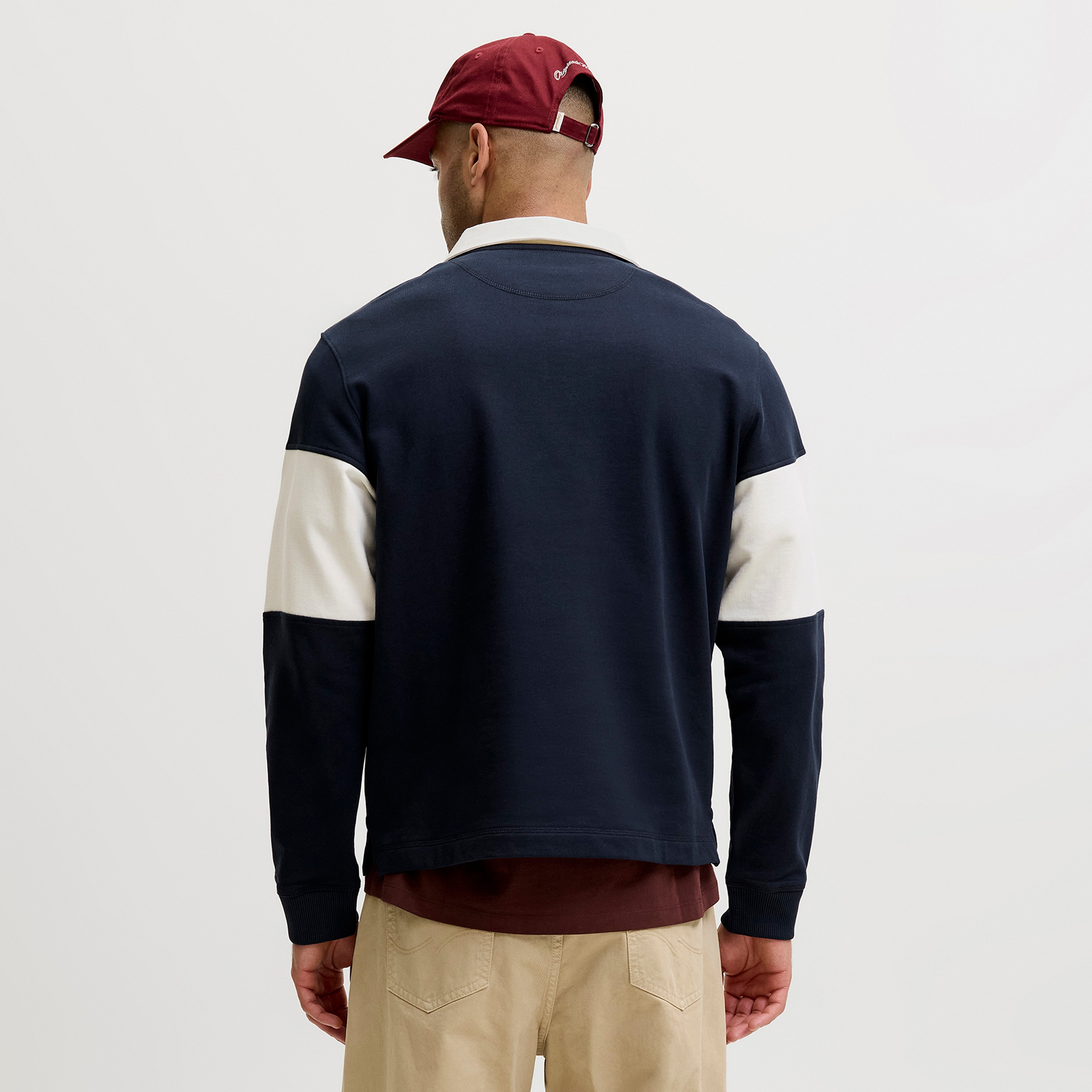 بلوفر مخطط رجالي بياقة وأكمام طويلة من جاك آند جونز-men-clothing-sweatersandpullovers-image-4