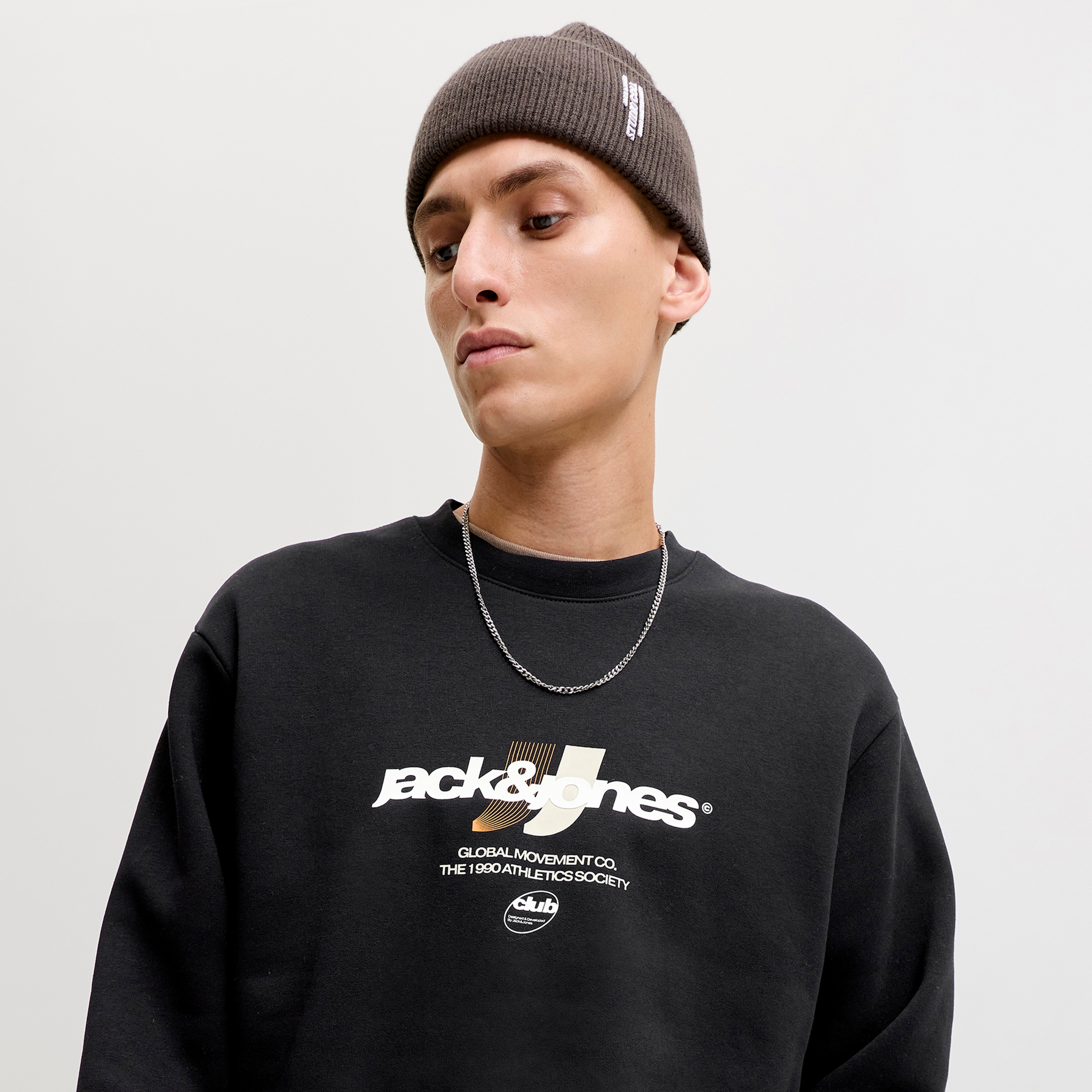 سويت شيرت مطبوع برقبة مستديرة وأكمام طويلة رجالي من جاك آند جونز-men-winterwear-hoodiesandsweatshirts-image-3