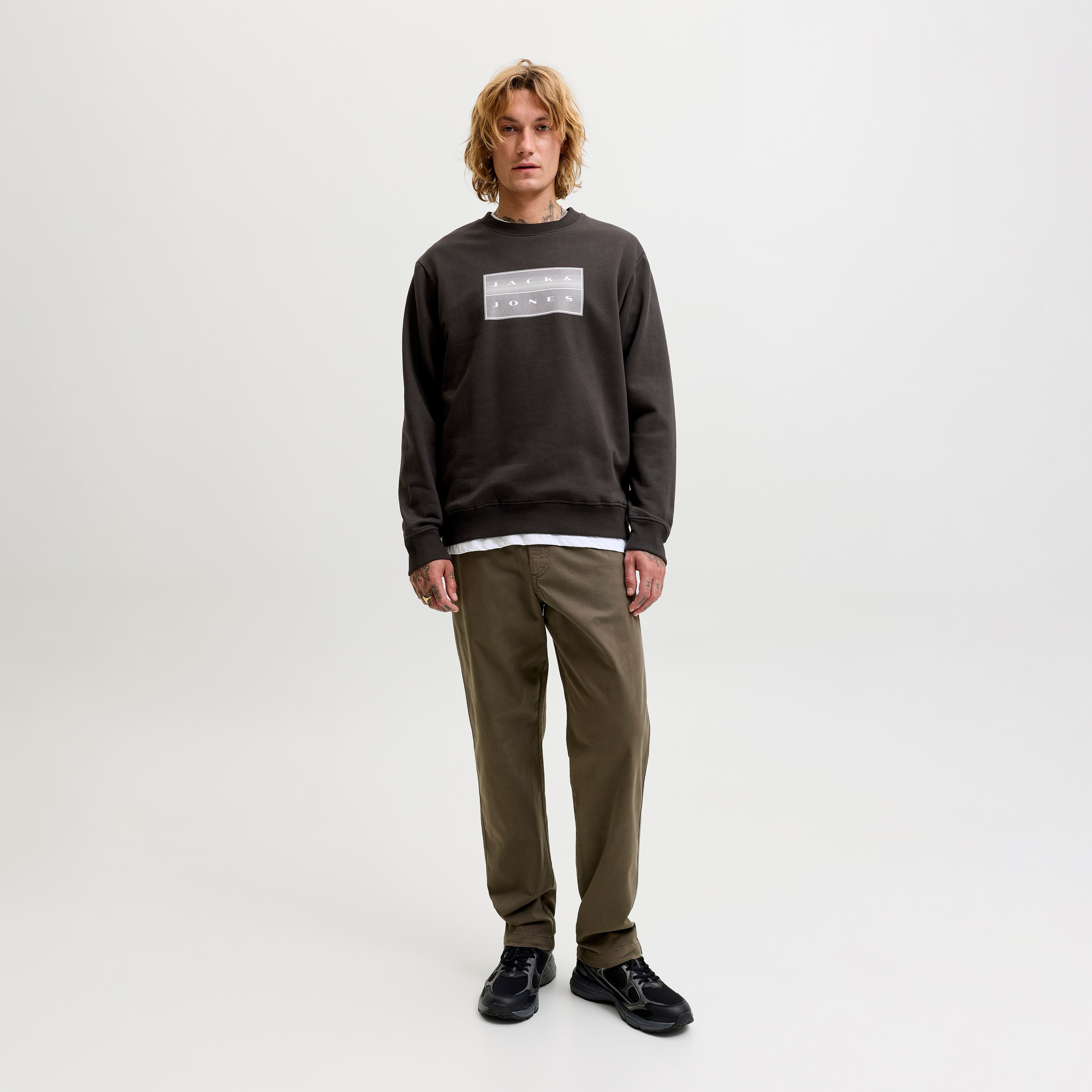 Jack & Jones Printed Crew Neck Long Sleeves Men's Sweatshirt-men-winterwear-hoodiesandsweatshirts-image-2