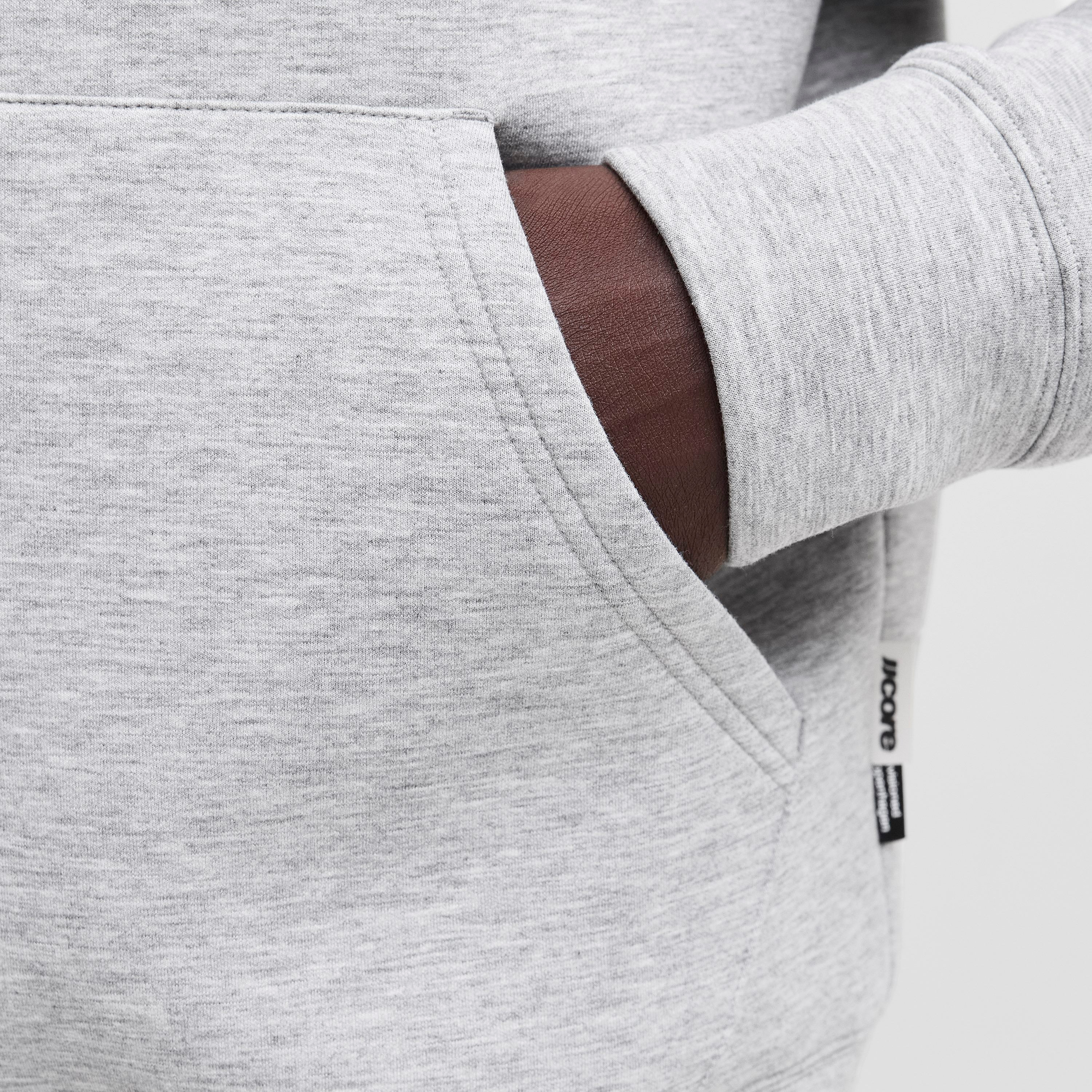 هودي رجالي سادة بأكمام طويلة وسحاب كامل من جاك آند جونز-men-winterwear-hoodiesandsweatshirts-image-5