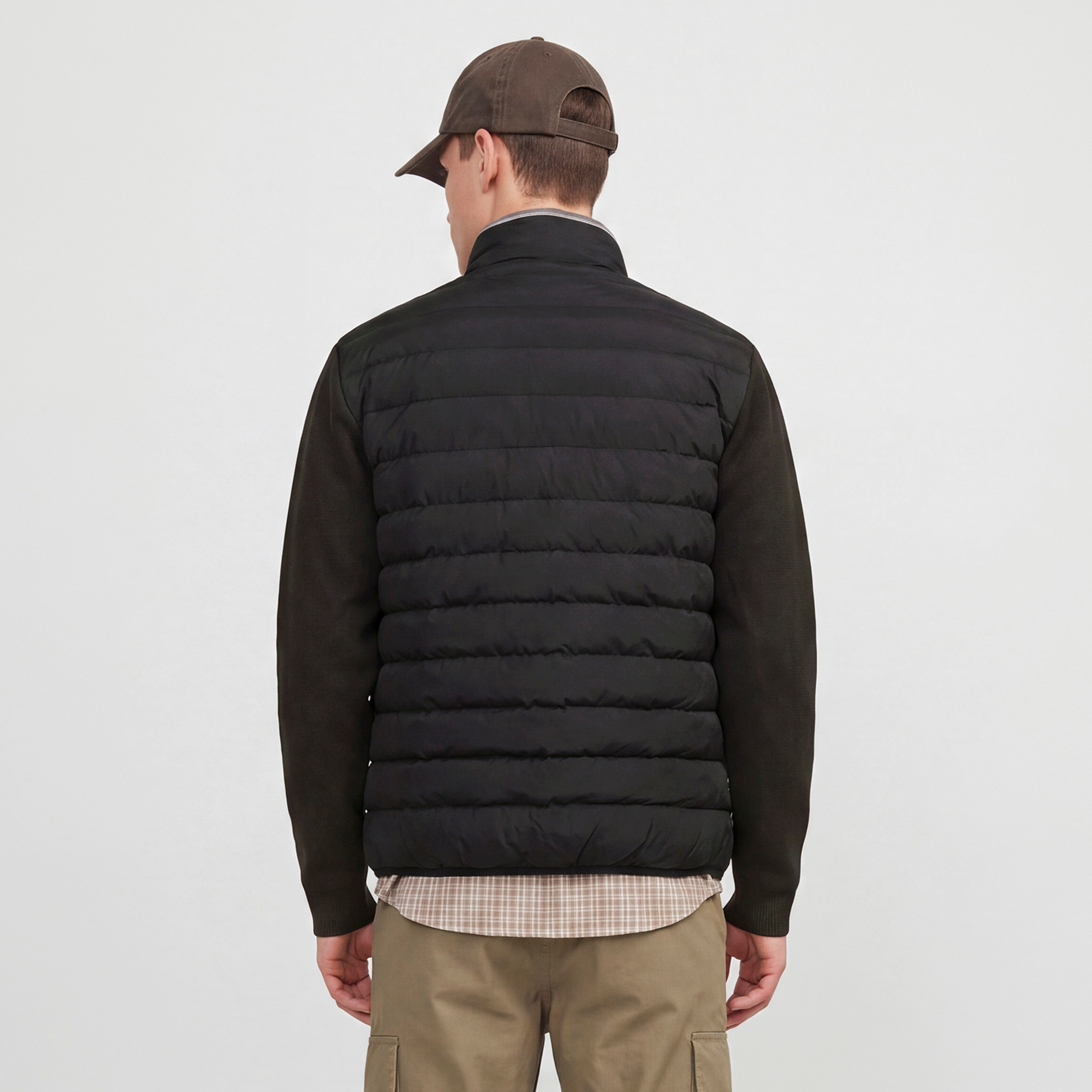 جاكيت بافر سادة برقبة ستان مرتفعة وأكمام طويلة للرجال من جاك آند جونز-men-clothing-jacketsandblazers-jackets-image-4