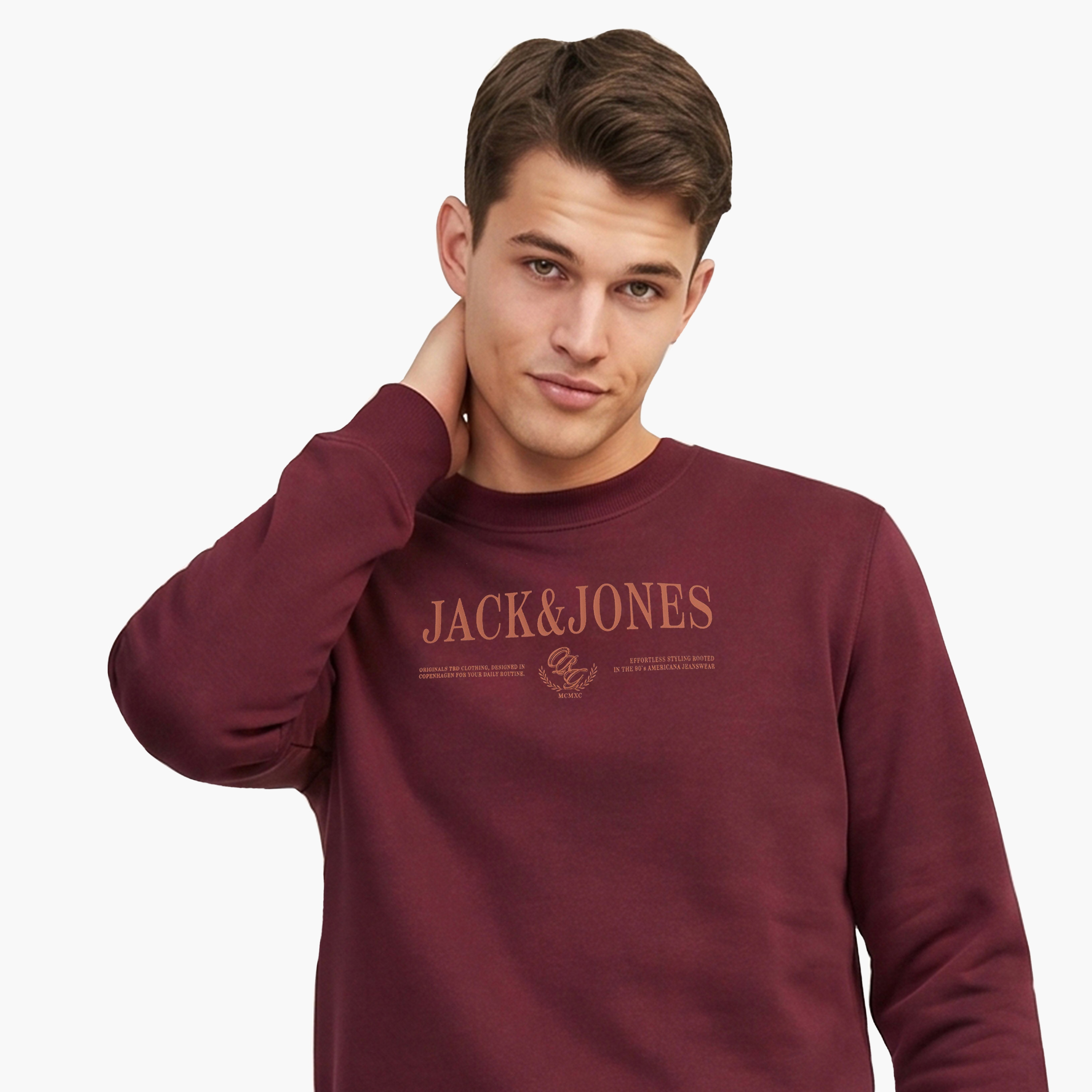 سويت شيرت رجالي برقبة مستديرة وأكمام طويلة مطبوع بشعار من جاك آند جونز-men-winterwear-hoodiesandsweatshirts-image-3