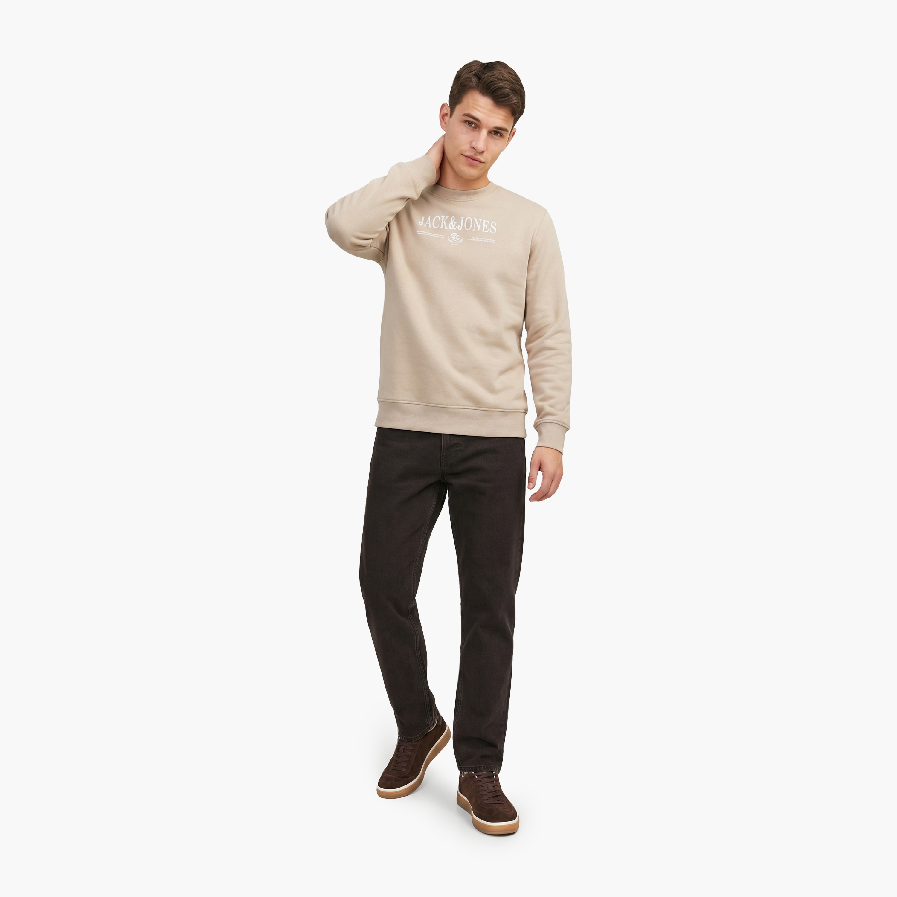 سويت شيرت رجالي برقبة مستديرة وأكمام طويلة مطبوع بشعار من جاك آند جونز-men-winterwear-hoodiesandsweatshirts-image-2
