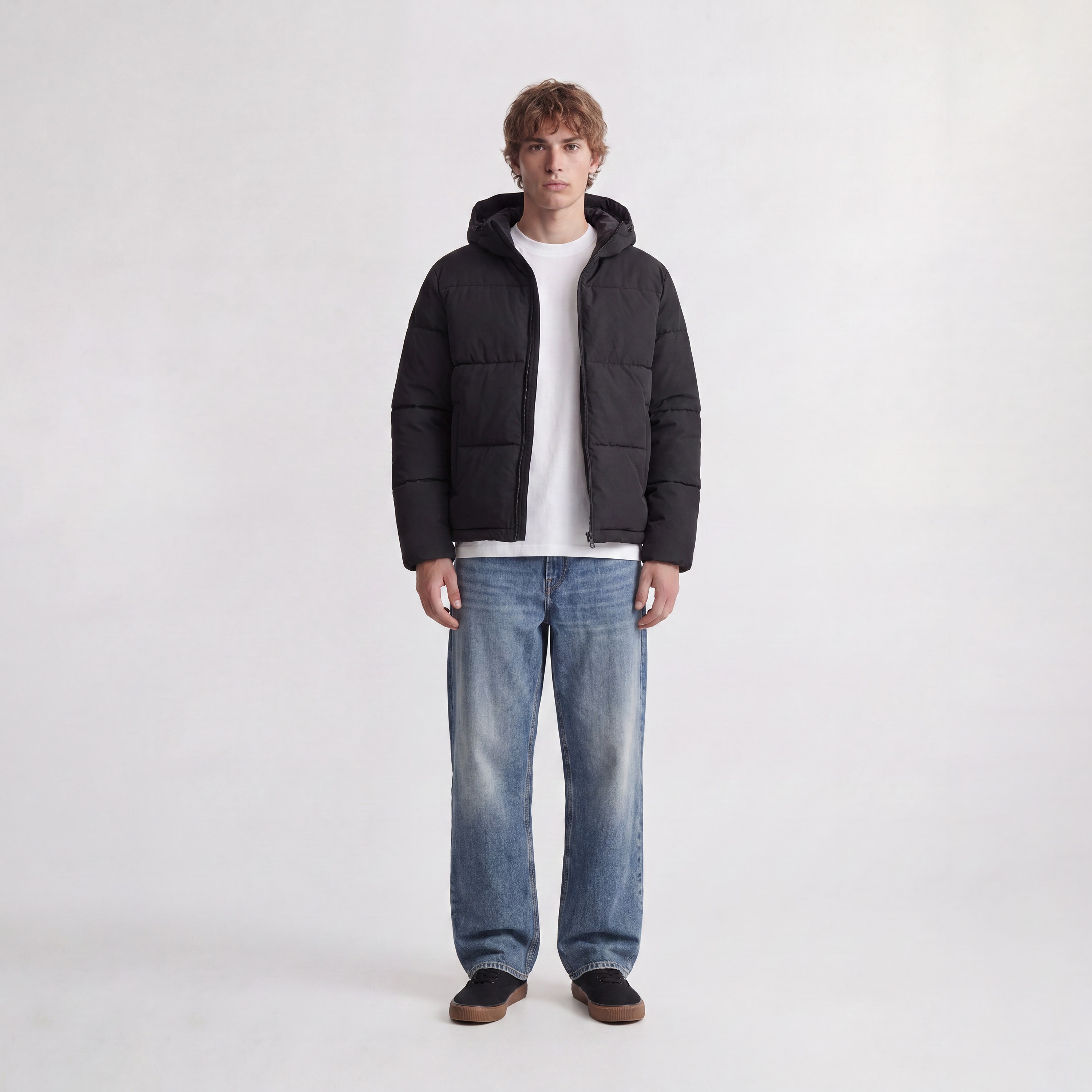 جاكيت بافر رجالي سادة برقبة هودي وأكمام طويلة من جاك آند جونز-men-clothing-jacketsandblazers-jackets-image-2