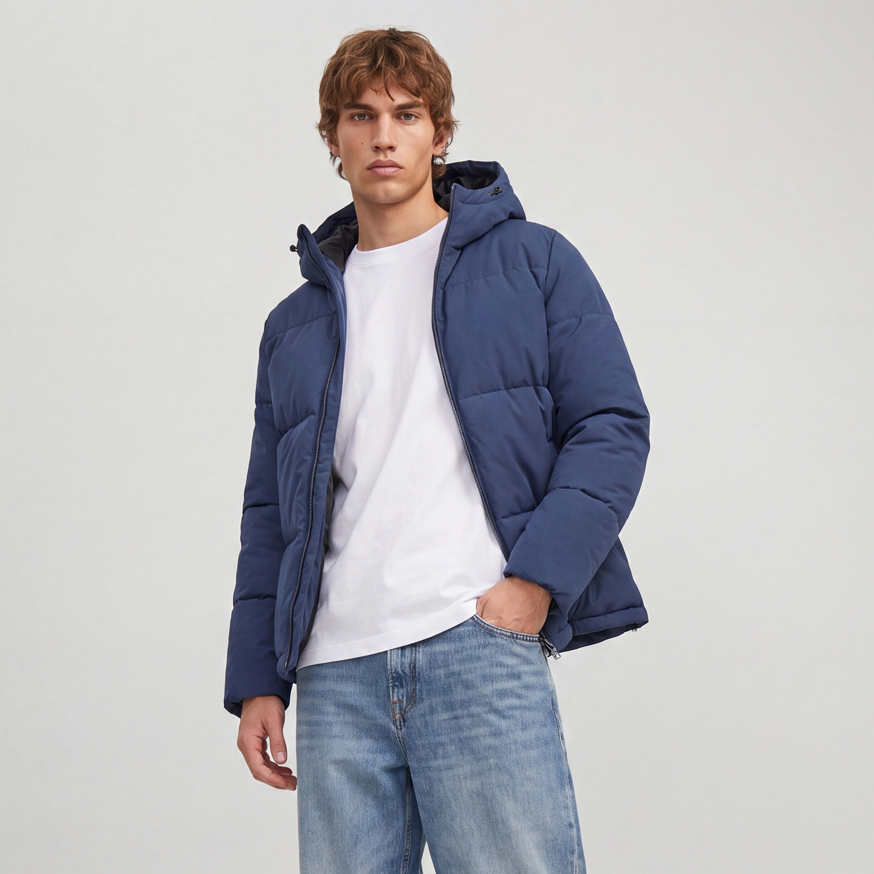 جاكيت بافر رجالي سادة برقبة هودي وأكمام طويلة من جاك آند جونز-men-clothing-jacketsandblazers-jackets-image-3