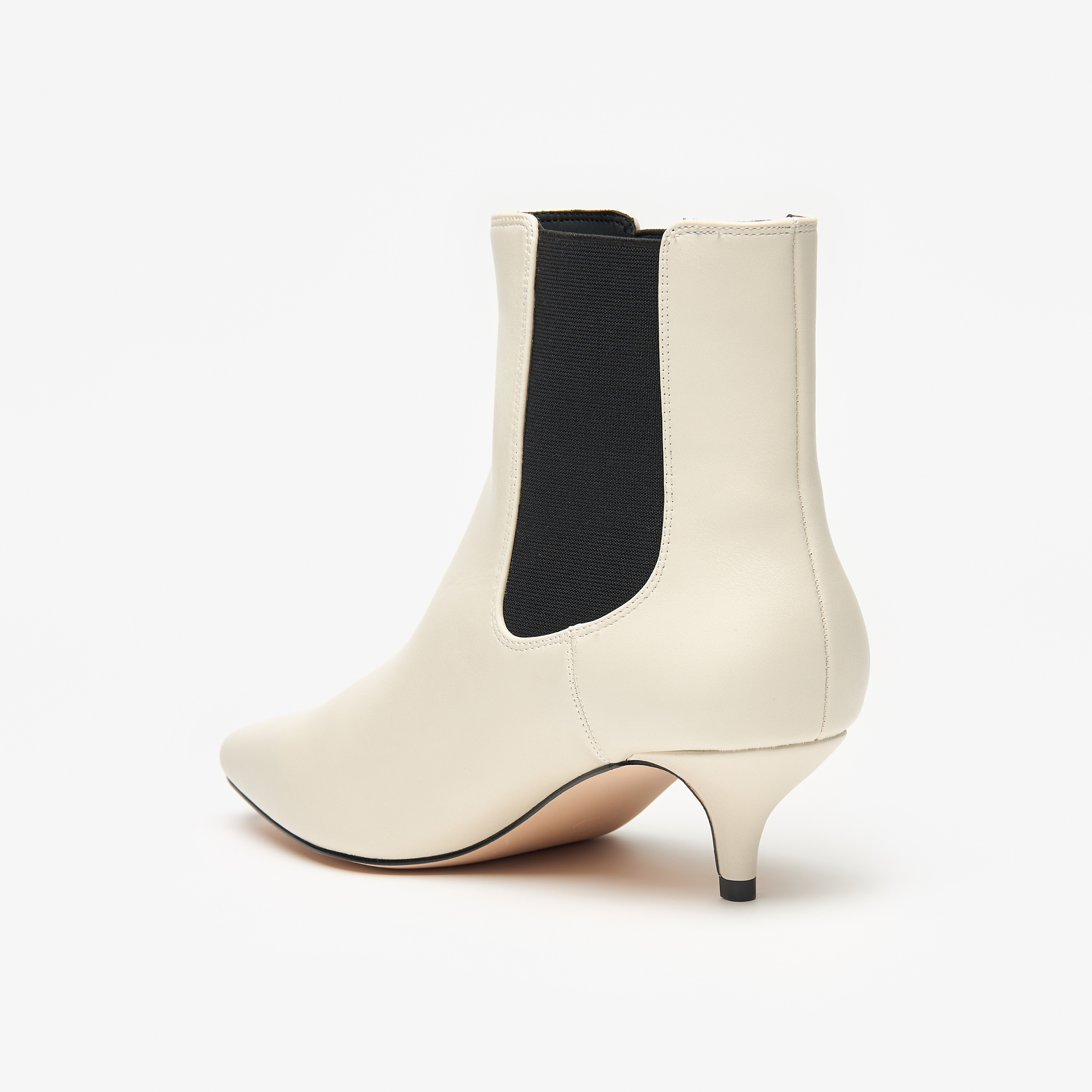 بوت نسائي سادة سهل الارتداء بطول الكاحل وكعب ستيليو من سيليست-women-shoes-boots-image-8