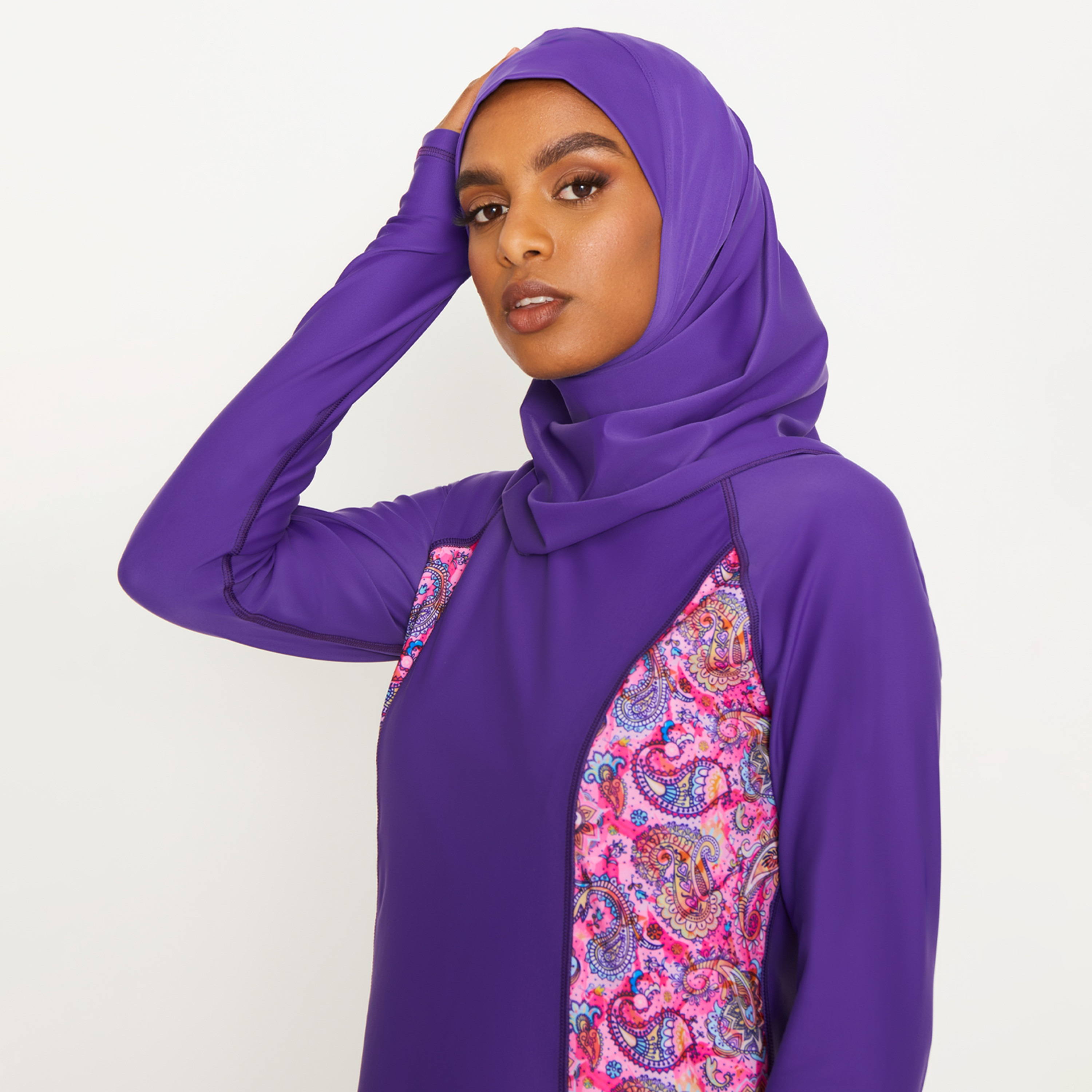 شيلا نسائية من كويغا بلون موف بنفسجي-women-clothing-swimandbeach-swimcaps-image-3