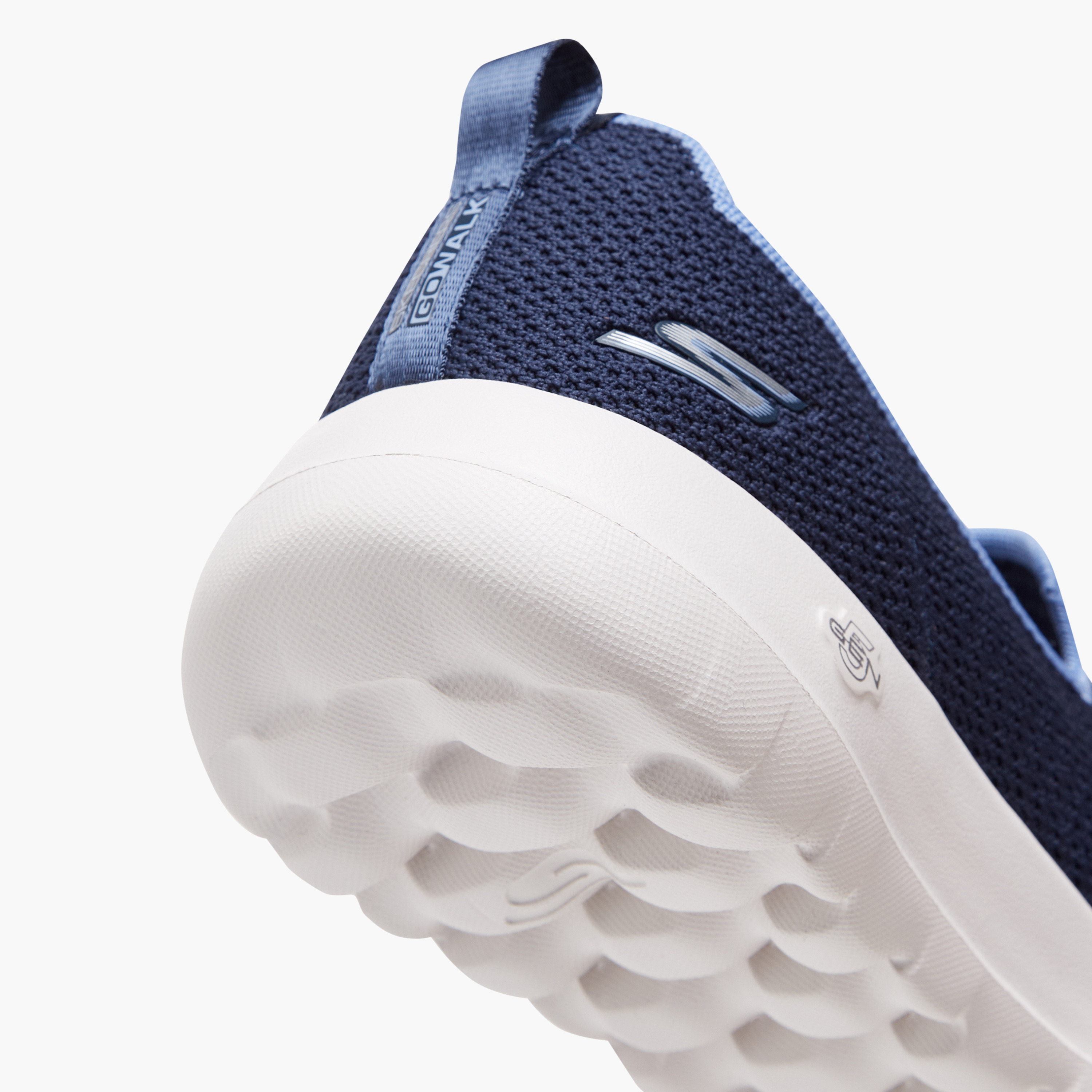 سكيتشرز- حذاء المشي للنساء غو ووك جوي سهل الارتداء 124686 | OE-sports-women-shoes-image-5