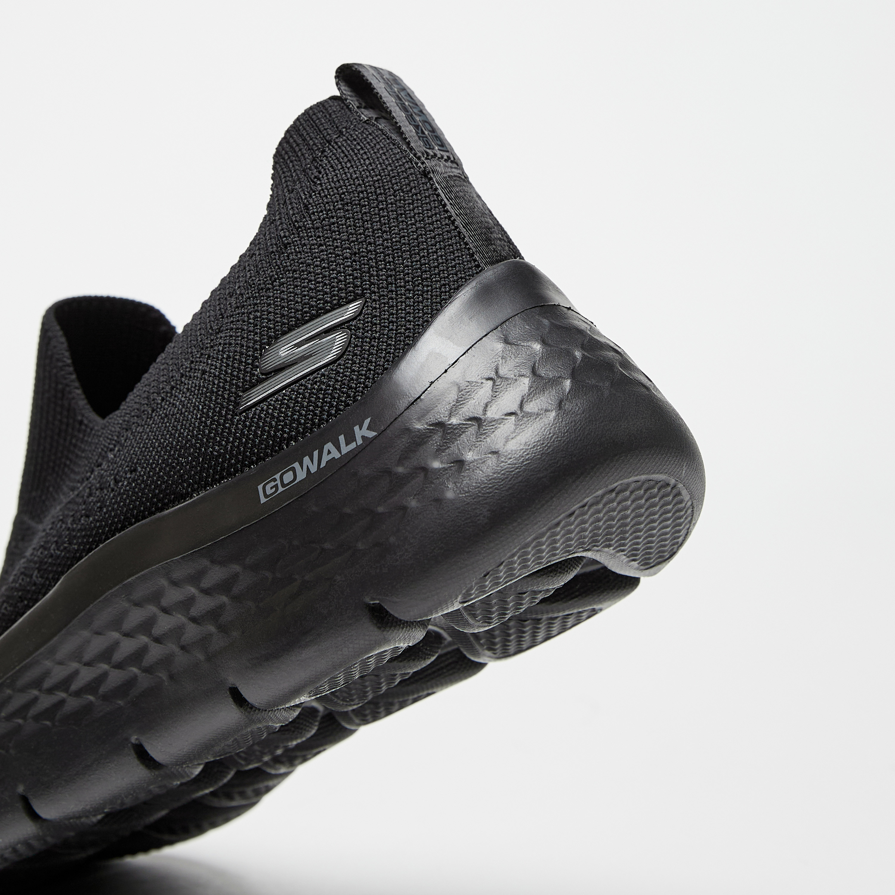 حذاء سكيتشرز ذو جو ووك فليكس سليب آن للنساء 124833 | OE-sports-women-shoes-image-29