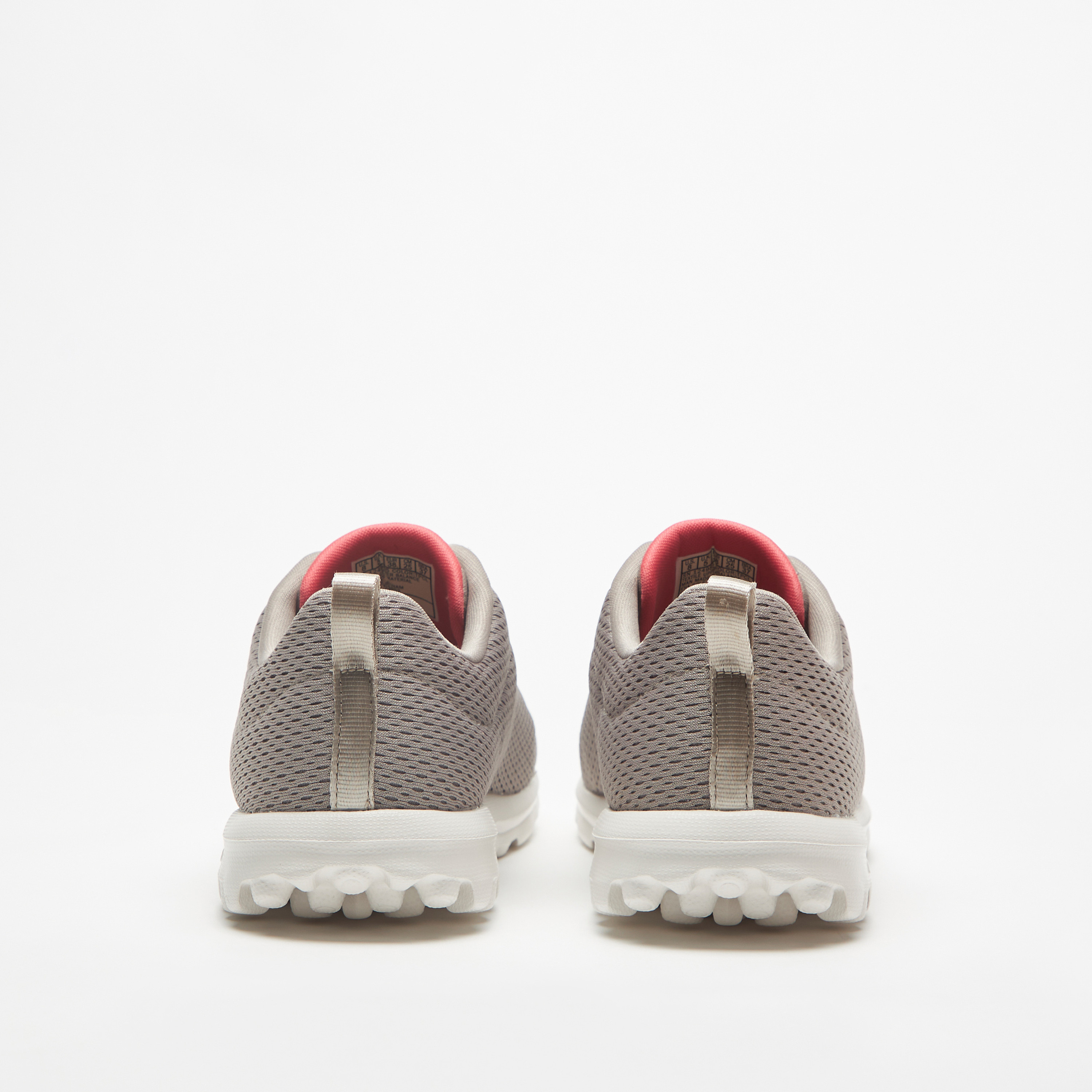 حذاء غوغا مات بتبريد الهواء من سكيتشرز جو ووك تراول للنساء | 124985-sports-women-shoes-image-5