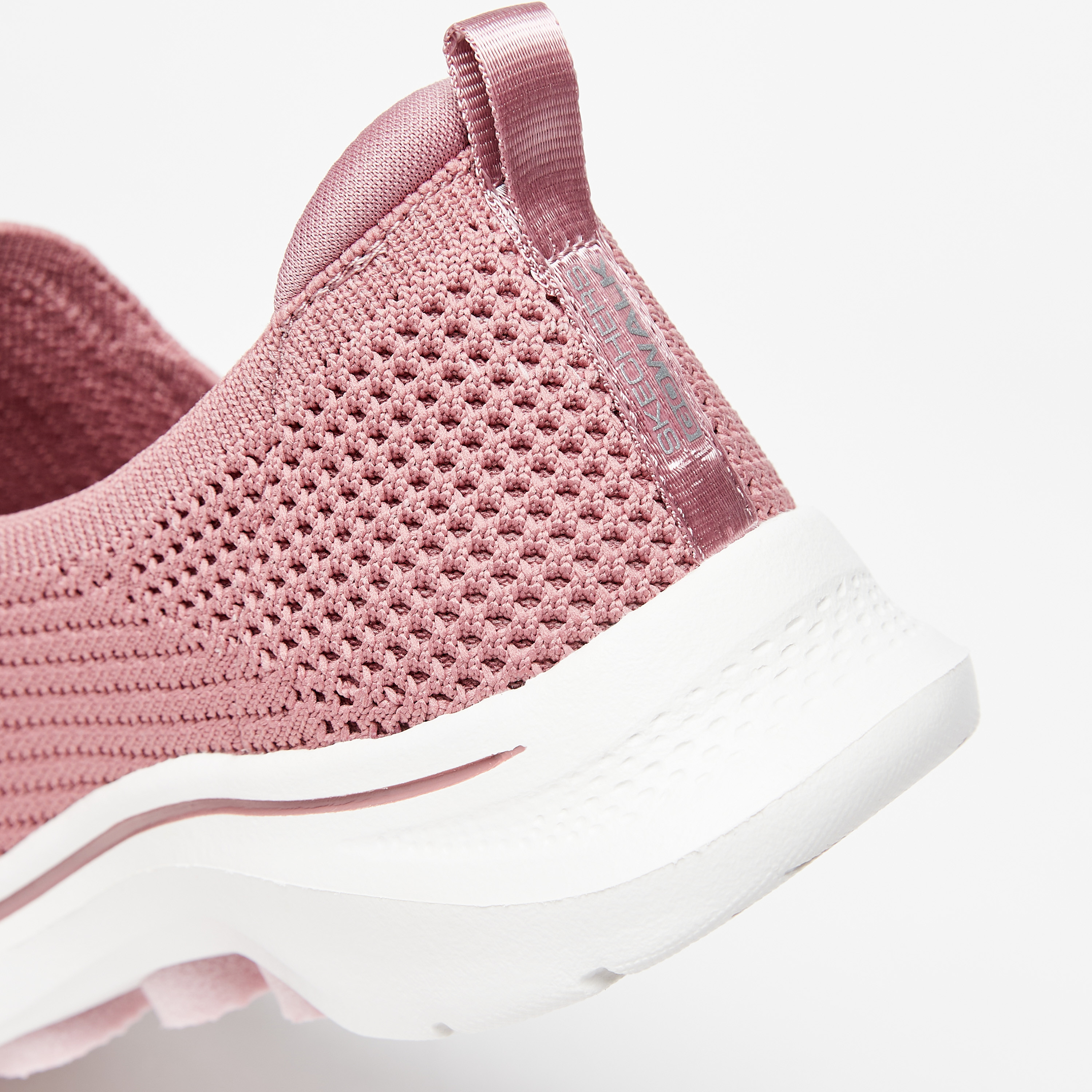 سكيتشرز حذاء مشي جو ووك 7 ميموري فوم للنساء 125204-MVE | OE-sports-women-shoes-image-8