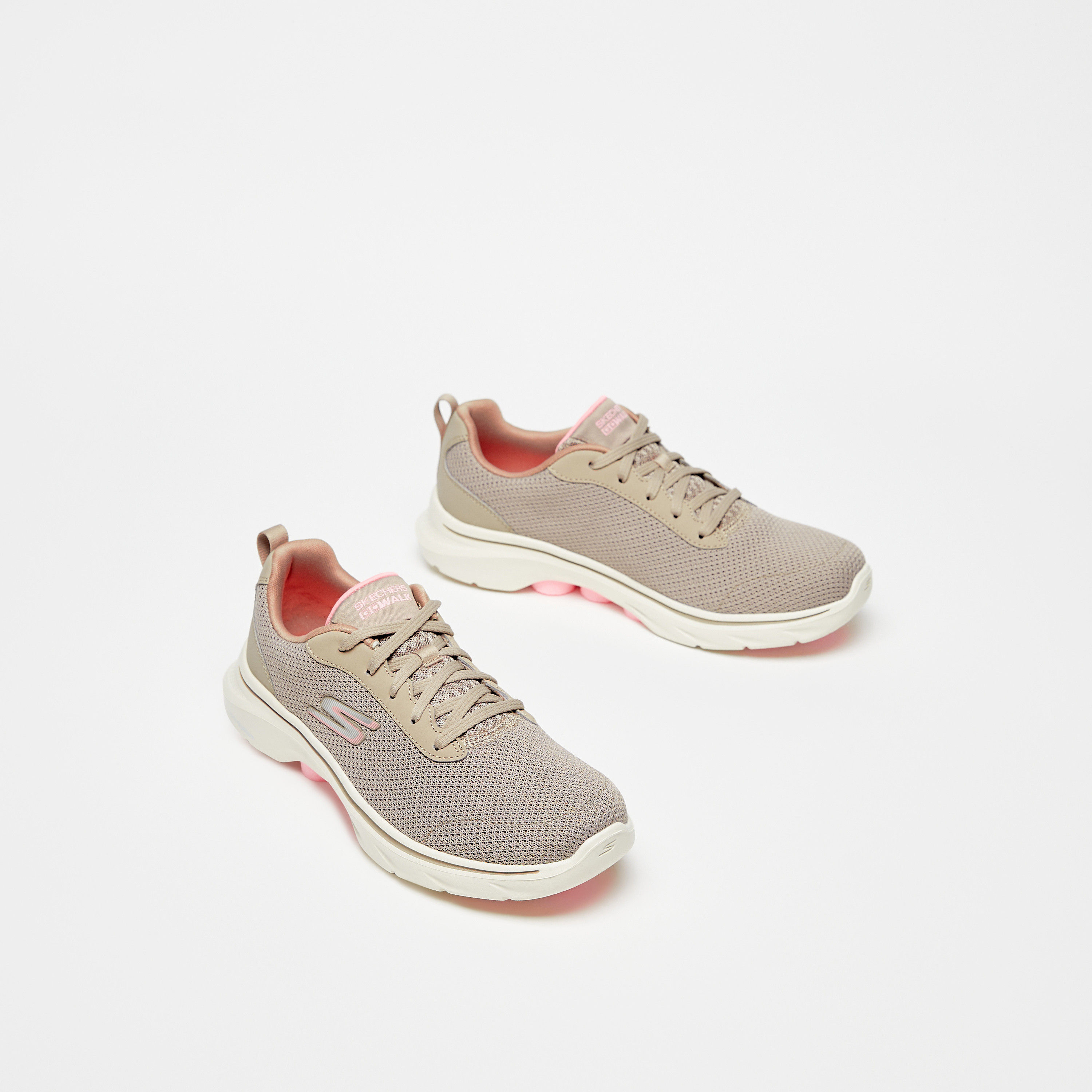 حذاء سكيتشرز ذو جو ووك 7 برباط للنساء 125207 | OE-sports-women-shoes-image-6
