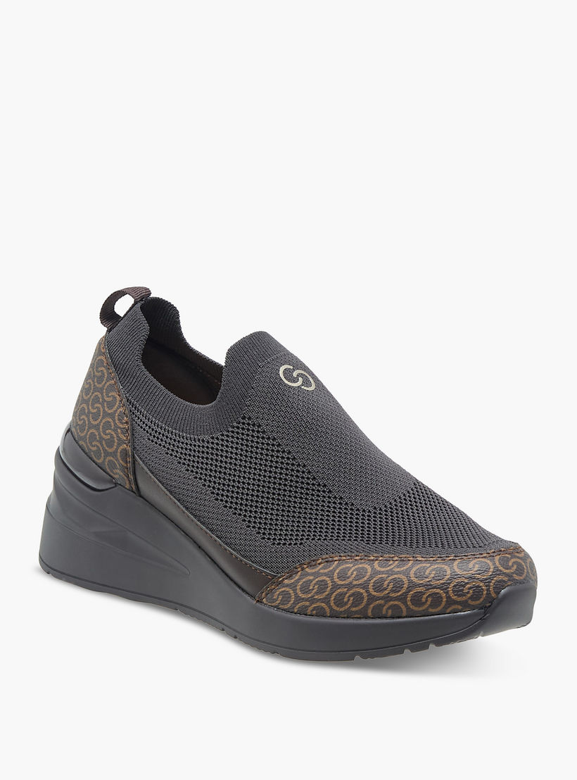 حذاء سنيكرز بطبعات للنساء من سيليست-women-shoes-sneakers-image-3