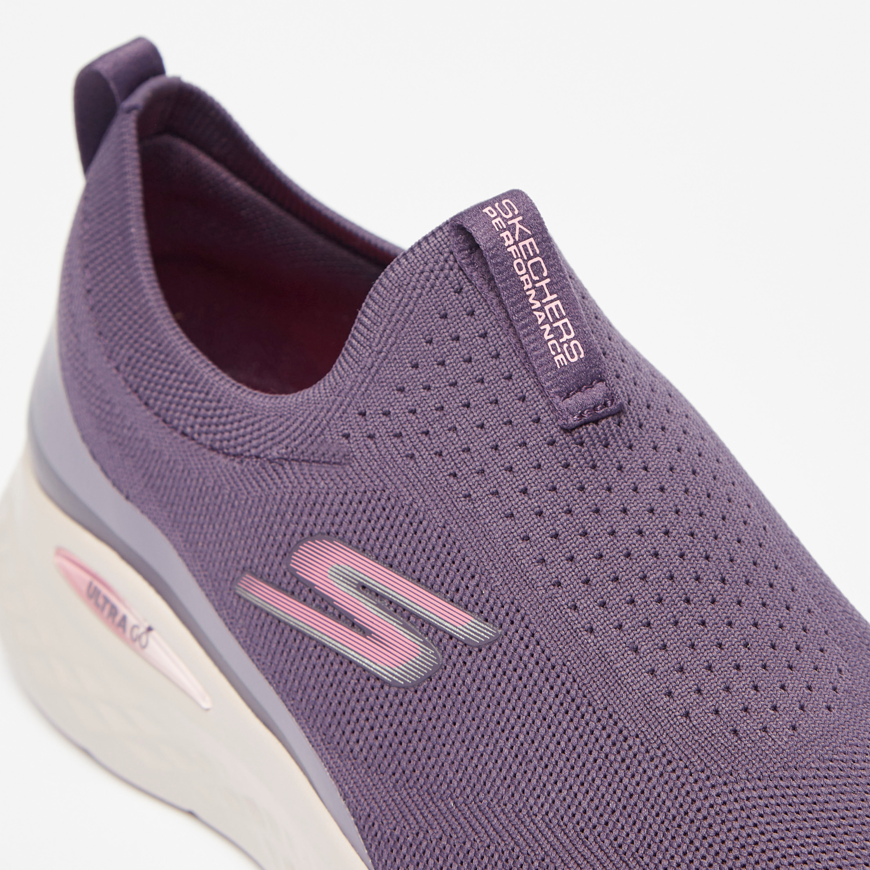 حذاء غوغا مات بتبريد الهواء من سكيتشرز جو رن لايت للنساء | 129440-sports-women-shoes-image-10