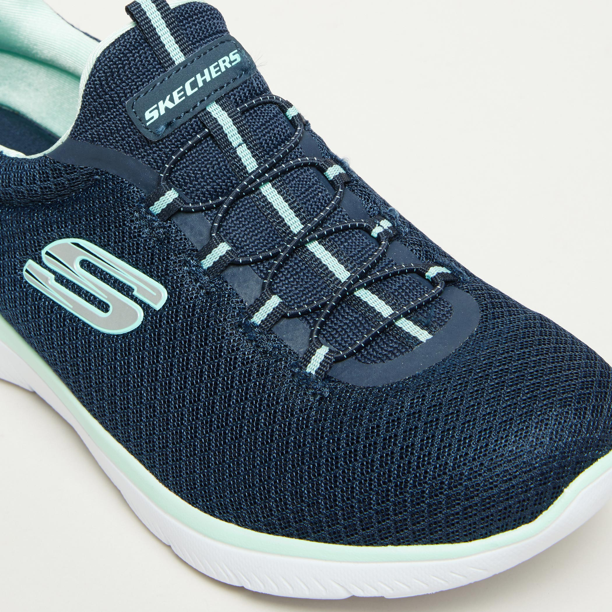 حذاء جري سهل الارتداء بارز الملمس بلسان سحب من سكتشرز-sports-women-shoes-image-7