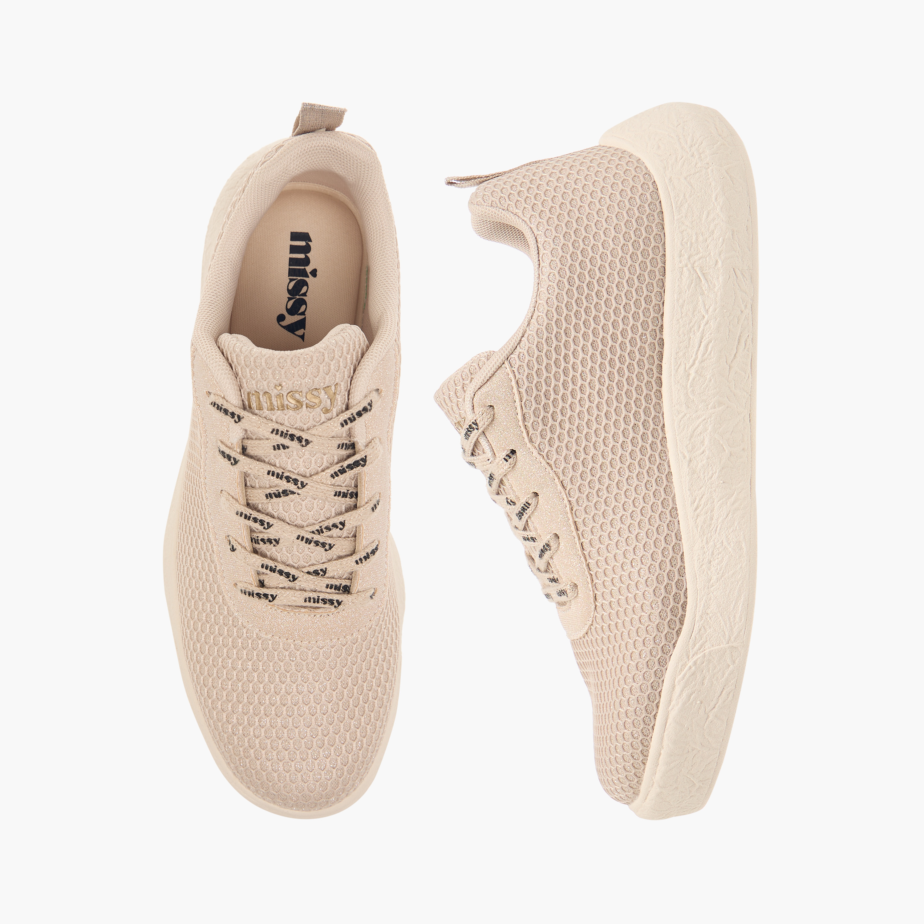حذاء سنيكرز بارز الملمس بطبعات ورباط إغلاق من ميسي-women-shoes-sneakers-image-1