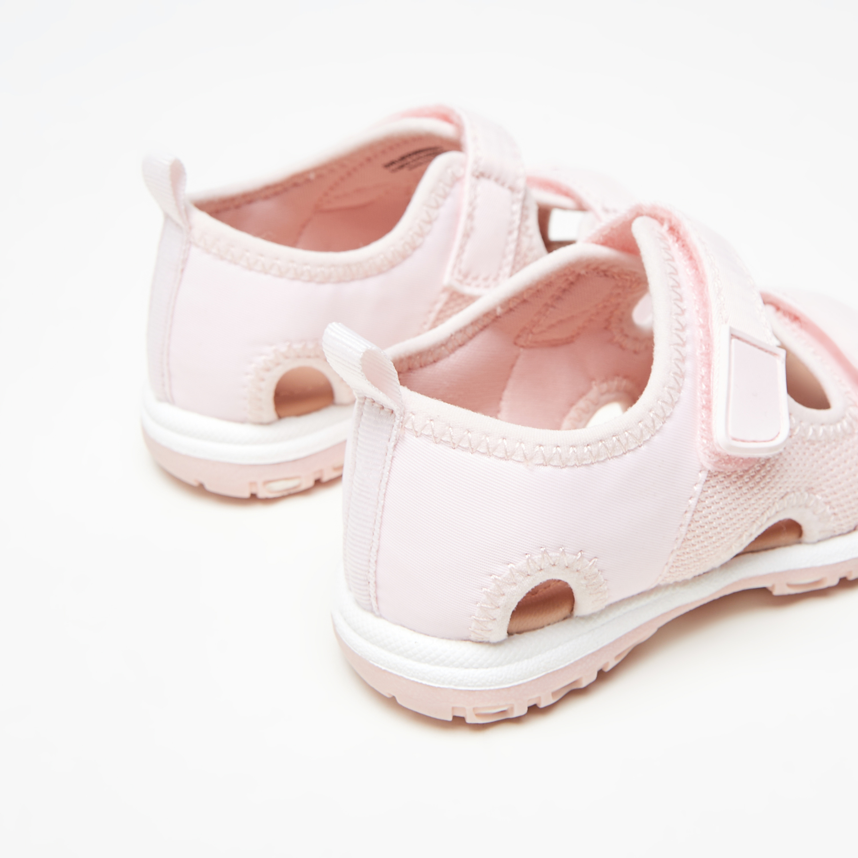 صندل بارز الملمس بشريط إغلاق لاصق من بارفيت-baby-girls-shoes-sandals-image-3
