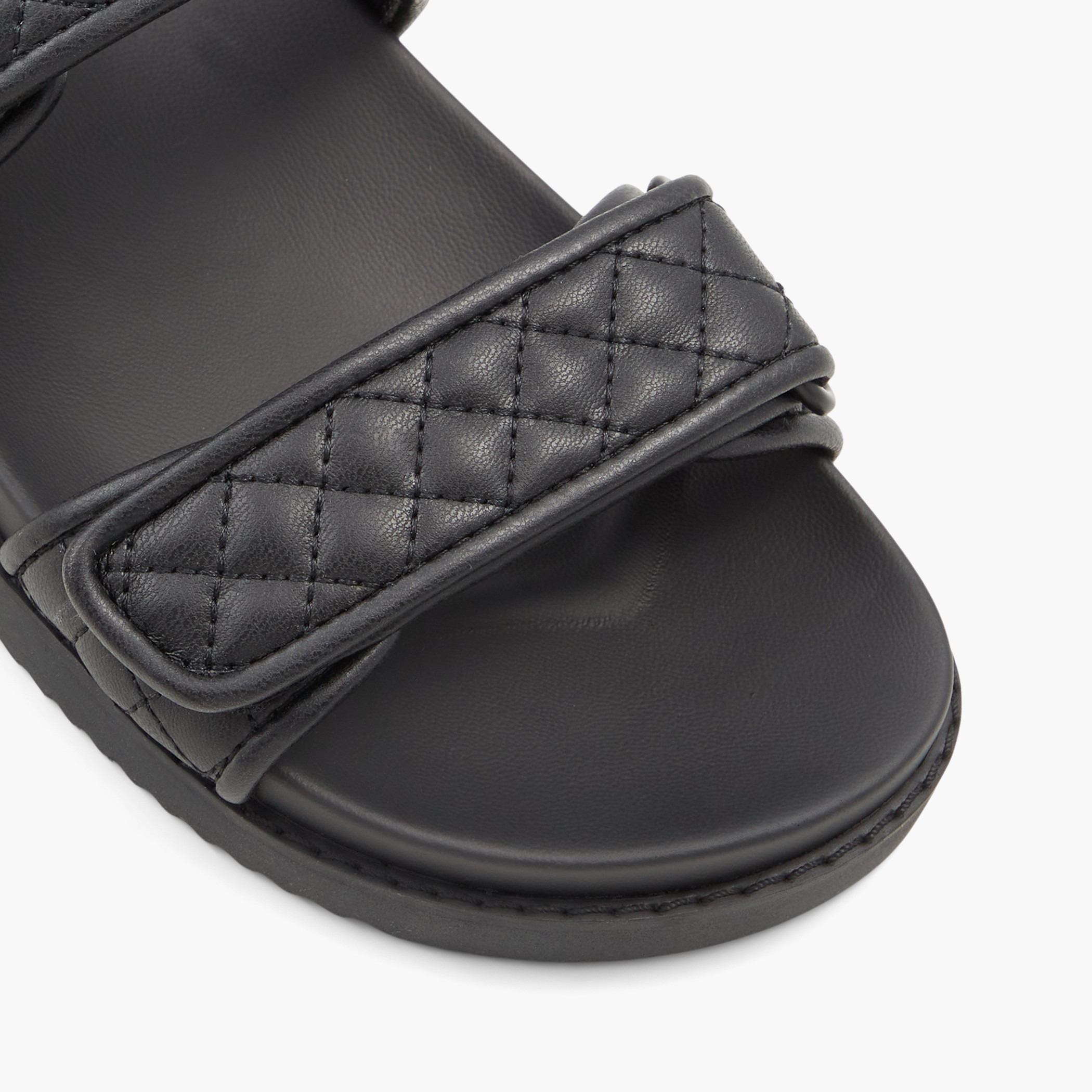 صندل ألدونسائي أسود بحزام مفتوح عند الأصابع-women-shoes-sandals-flats-image-5