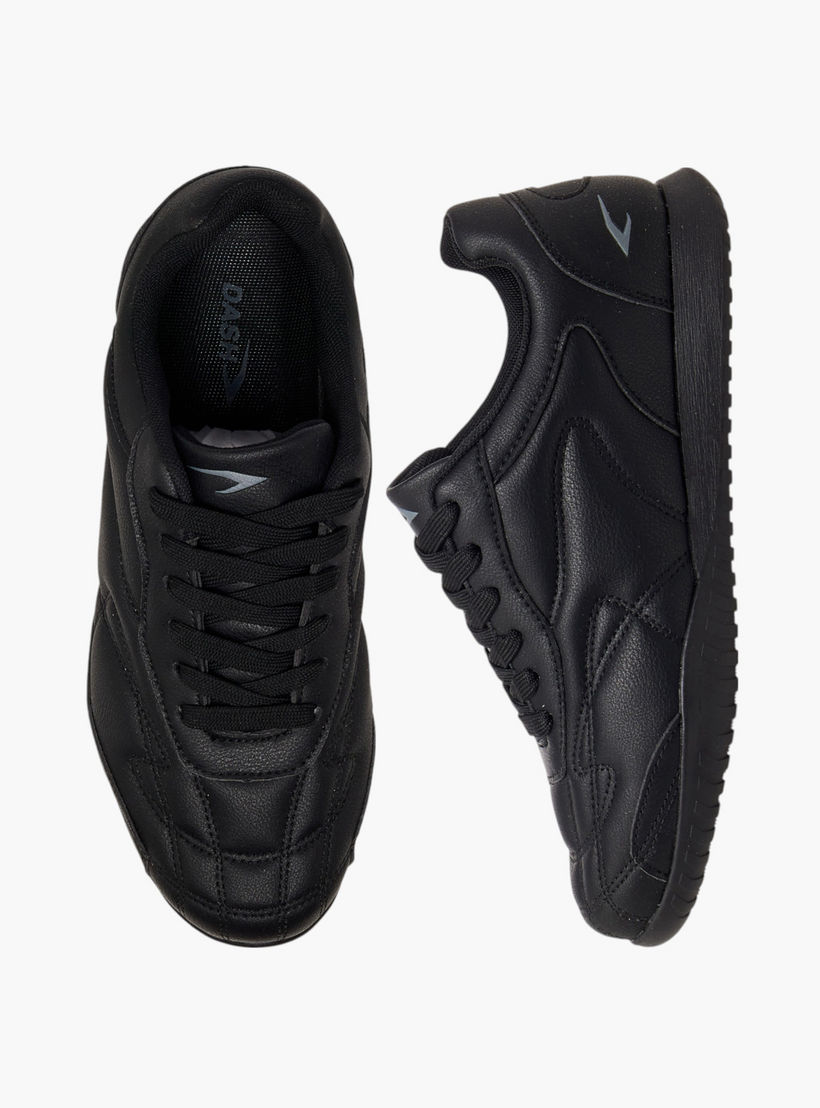 حذاء رياضي برباط إغلاق وتفاصيل شعار من داش-women-shoes-sports-image-1