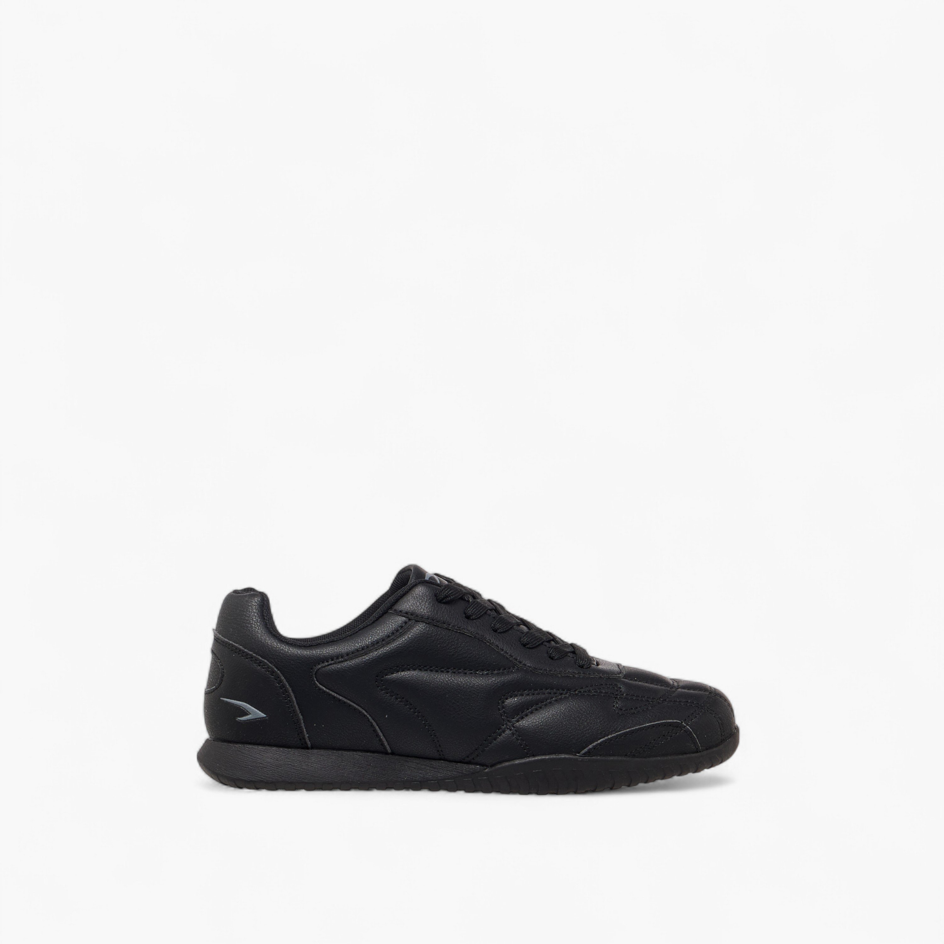 حذاء رياضي برباط إغلاق وتفاصيل شعار من داش-women-shoes-sports-image-4