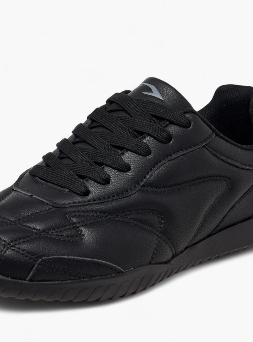 حذاء رياضي برباط إغلاق وتفاصيل شعار من داش-women-shoes-sports-image-5