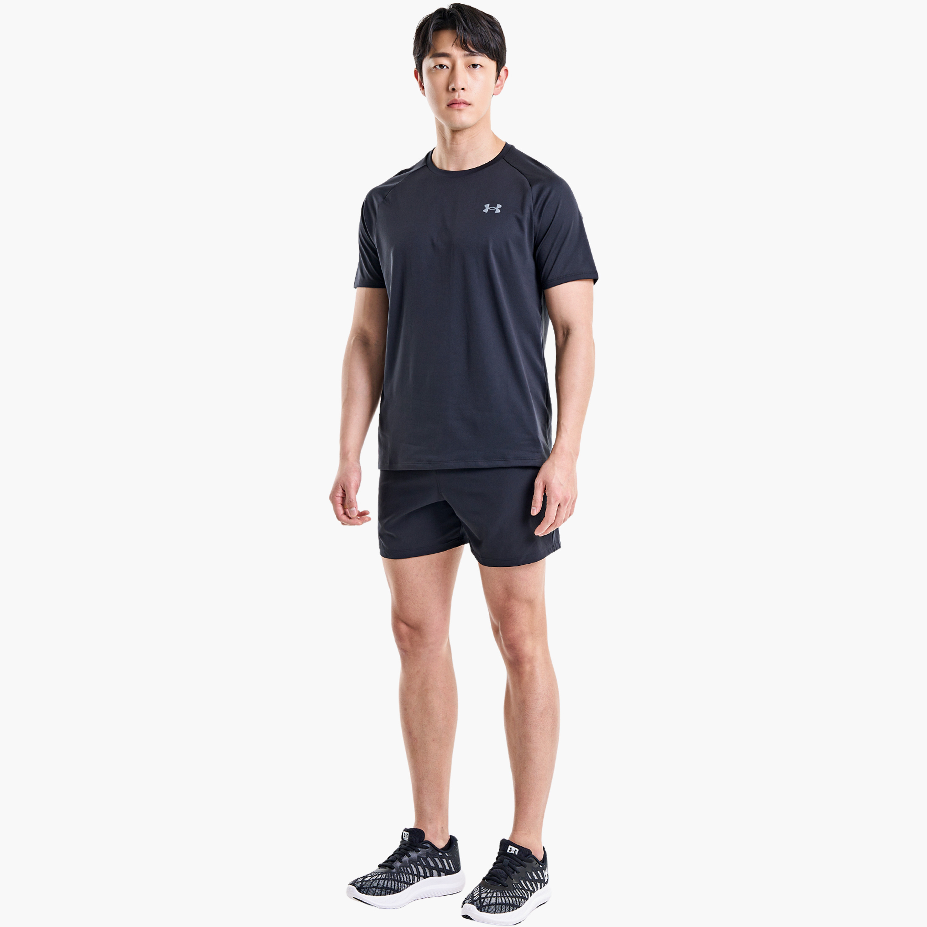 Under Armour Tech 2.0 Plain Crew Neck Short Sleeves T-Shirt | 1326413-men-clothing-sportswearandactivewear-tshirtsandpolos-image-2