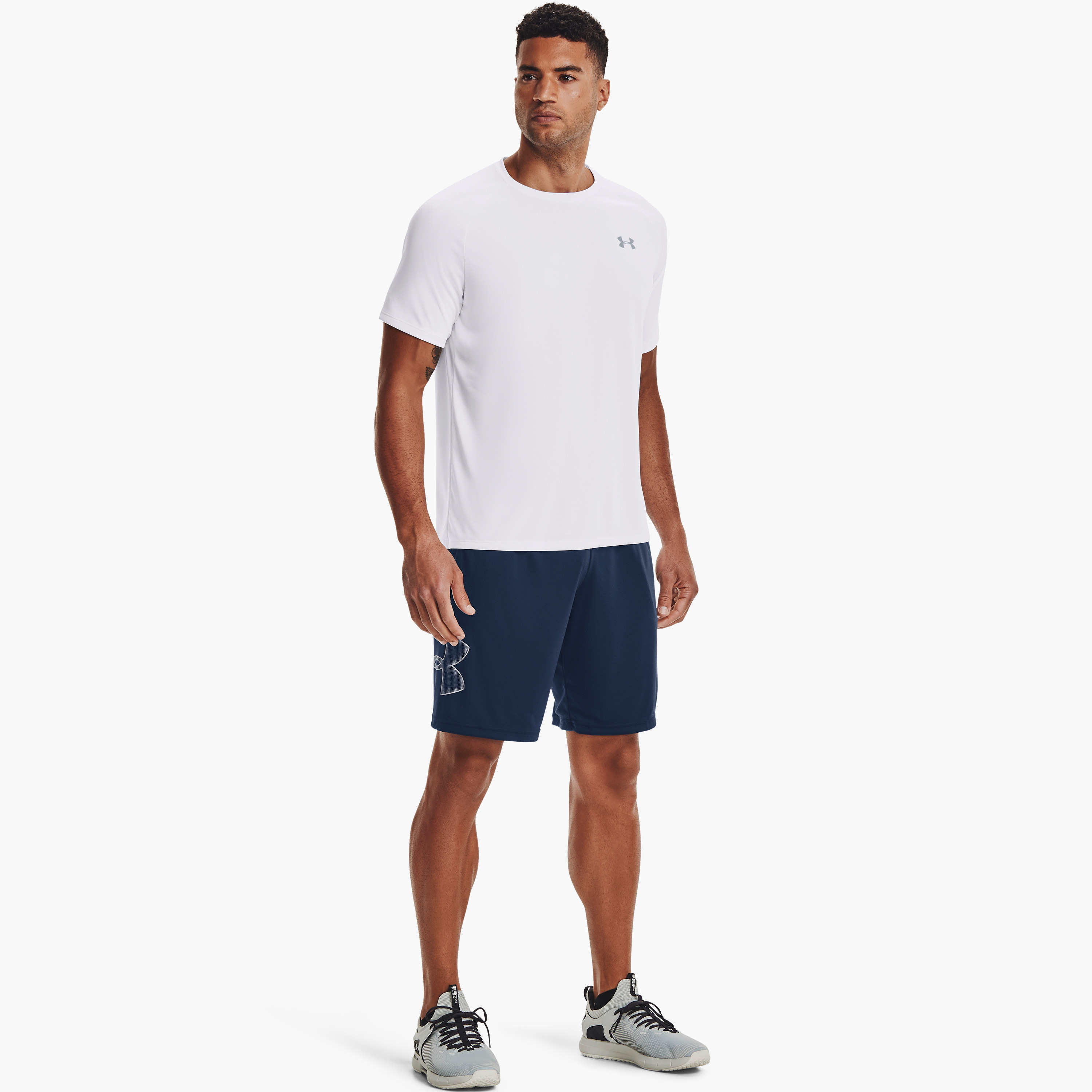 تي شيرت بياقة مستديرة وأكمام قصيرة من اندر ارمور تيك 2.0 | 1326413-men-clothing-sportswearandactivewear-tshirtsandpolos-image-10