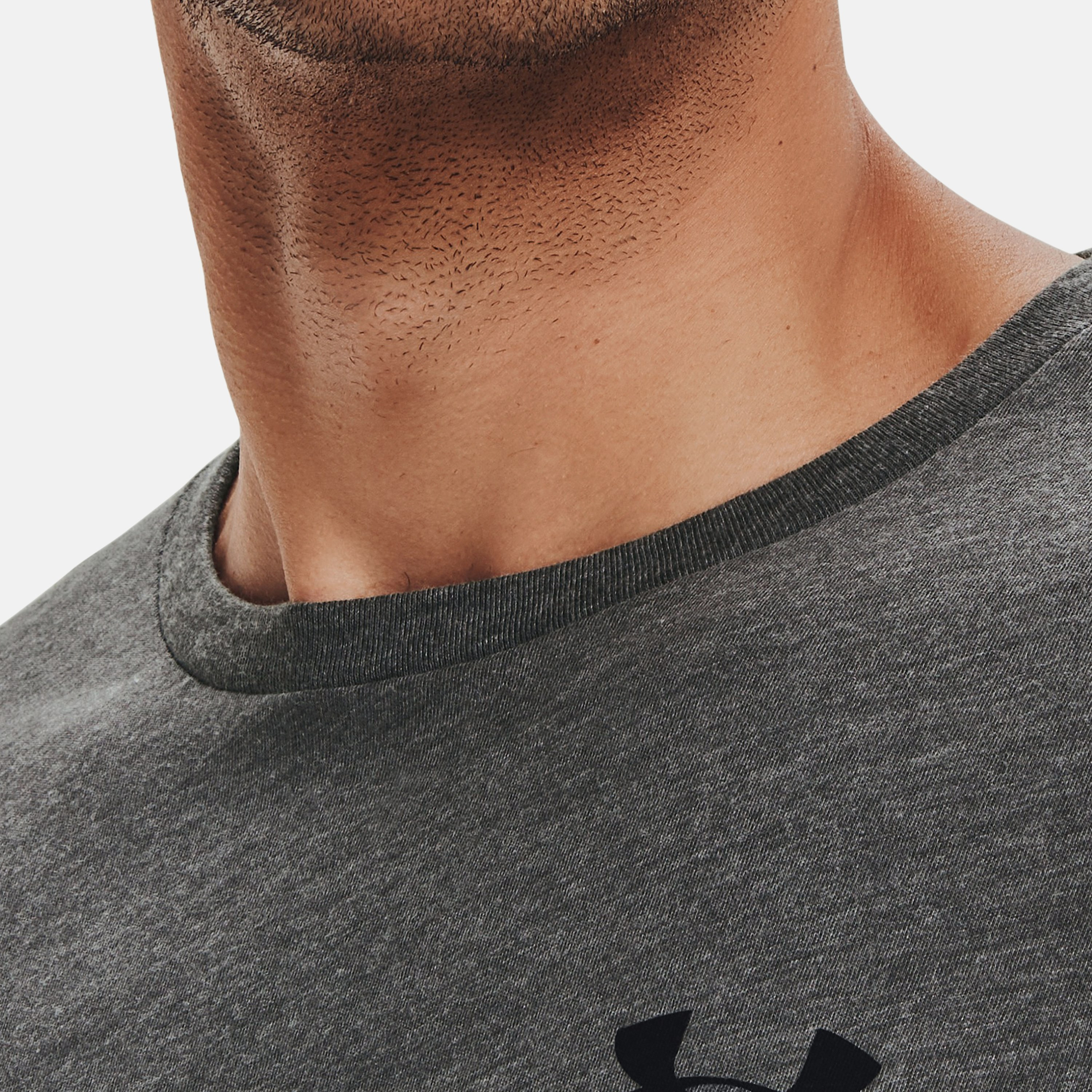Under Armour Sportstyle Plain Crew Neck Short Sleeves T-Shirt | 1326799-men-clothing-sportswearandactivewear-tshirtsandpolos-image-3