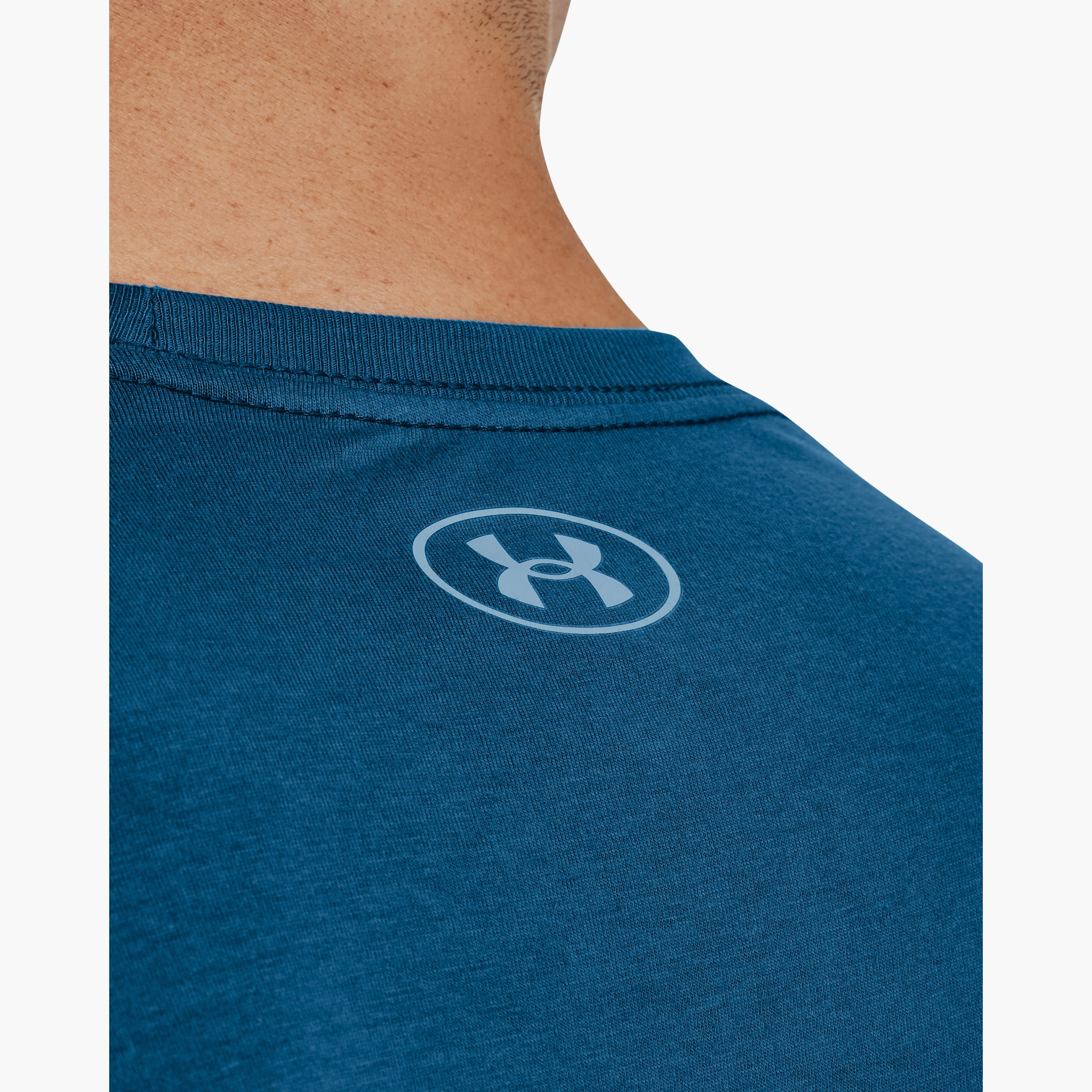 Under Armour GL Foundation Printed Crew Neck Short Sleeves T-Shirt | 1326849-men-clothing-sportswearandactivewear-tshirtsandpolos-image-3