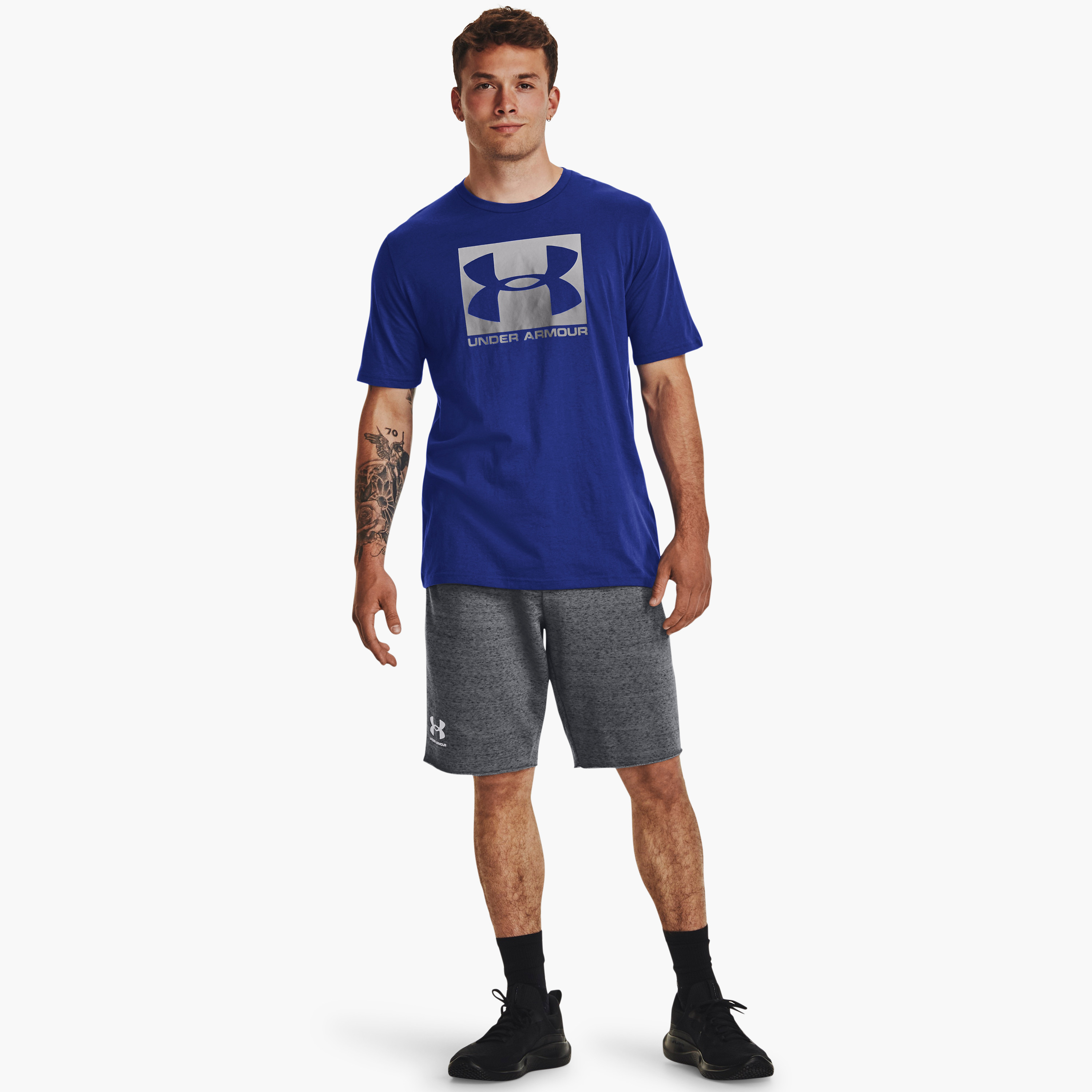 تي شيرت بياقة مستديرة وأكمام قصيرة مطبوعة من اندر ارمور سبورت ستايل | 1329581-men-clothing-sportswearandactivewear-tshirtsandpolos-image-10