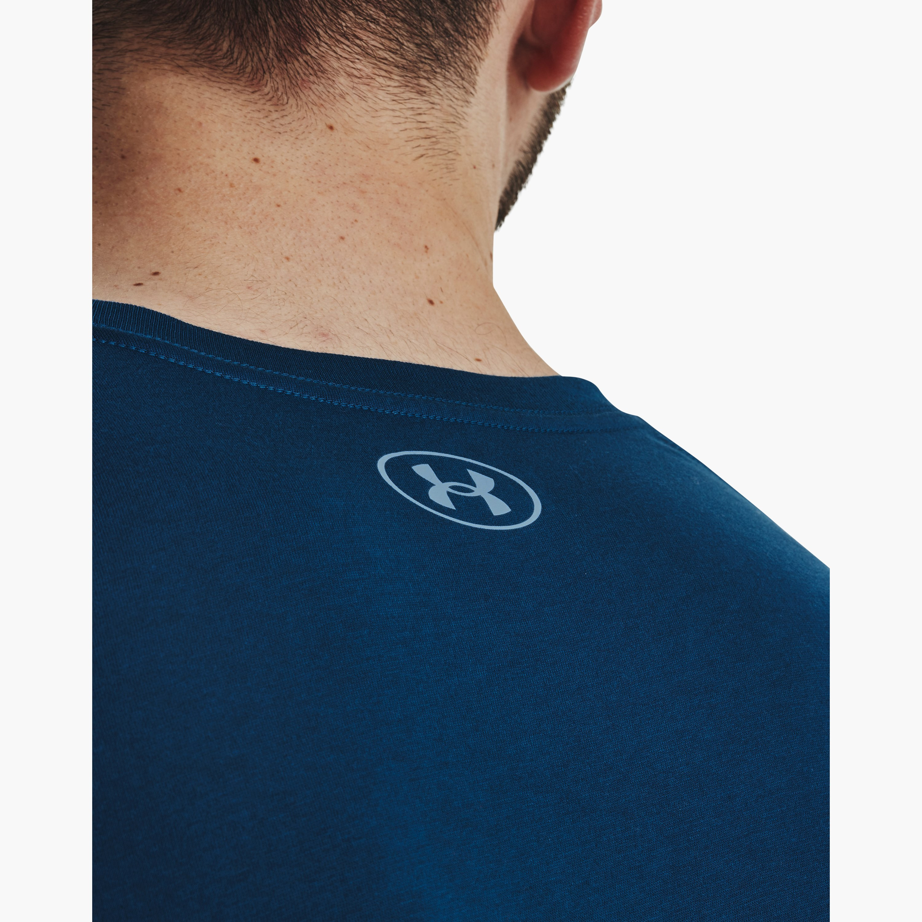 Under Armour Team Issue Wordmark Printed Crew Neck Short Sleeves T-Shirt | 1329582-men-clothing-sportswearandactivewear-tshirtsandpolos-image-3